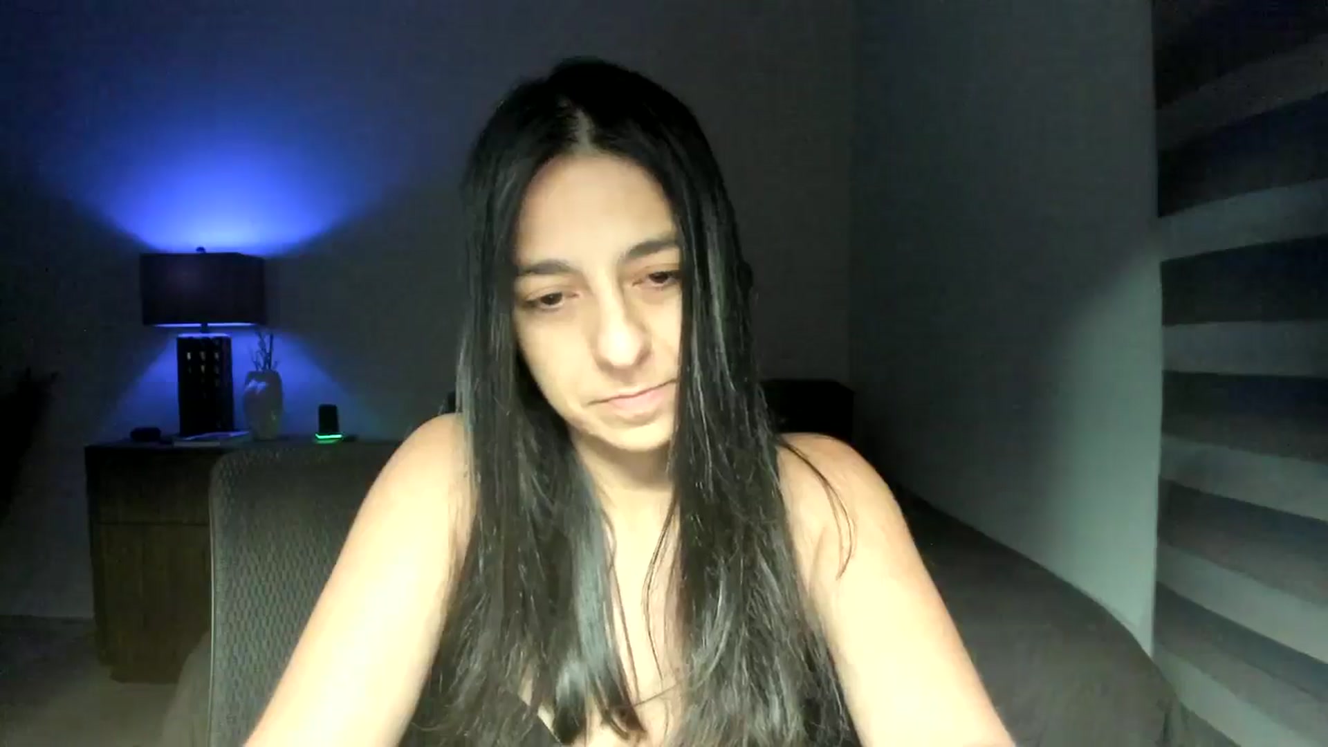 Gallery image thumbnail from anarossanna's myfreecams stream on, 06/14/2024, 05:45 image 10 of 20
