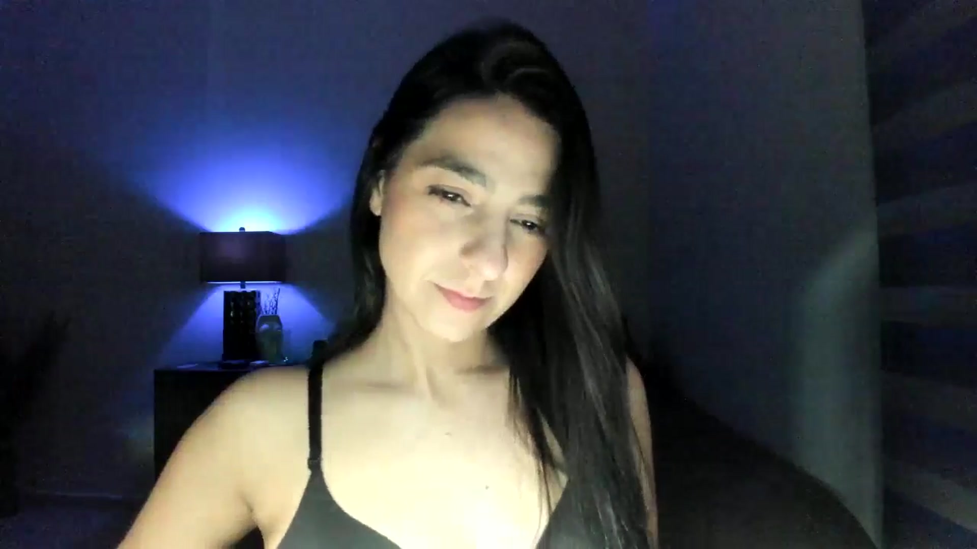 Gallery image thumbnail from anarossanna's myfreecams stream on, 07/09/2024, 04:42 image 15 of 20
