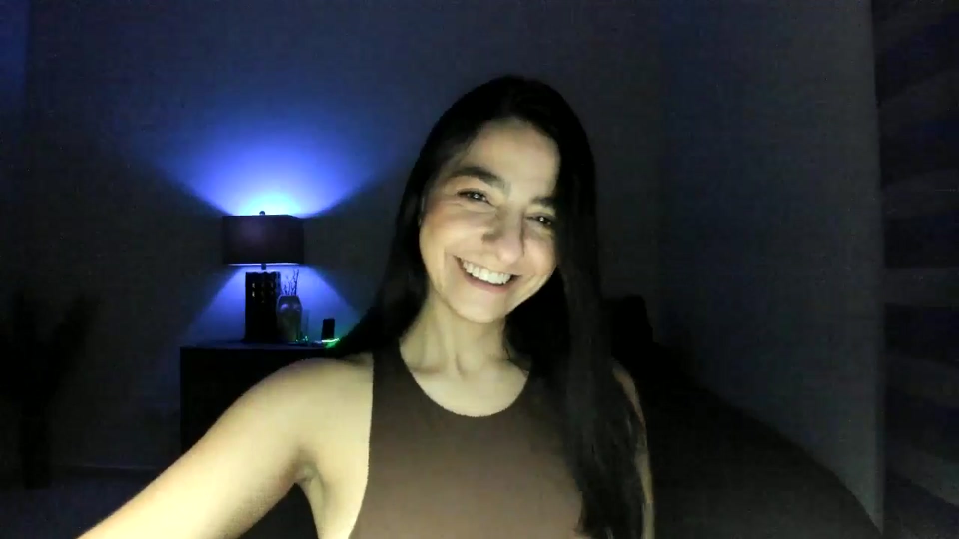 Gallery image thumbnail from anarossanna's myfreecams stream on, 07/10/2024, 04:16 image 3 of 20