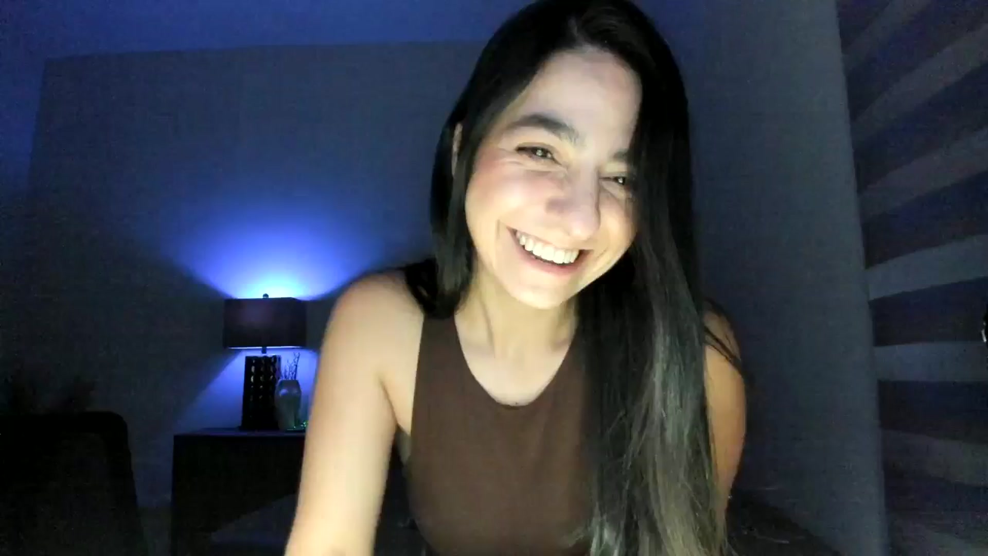 Gallery image thumbnail from anarossanna's myfreecams stream on, 07/10/2024, 05:51 image 2 of 20