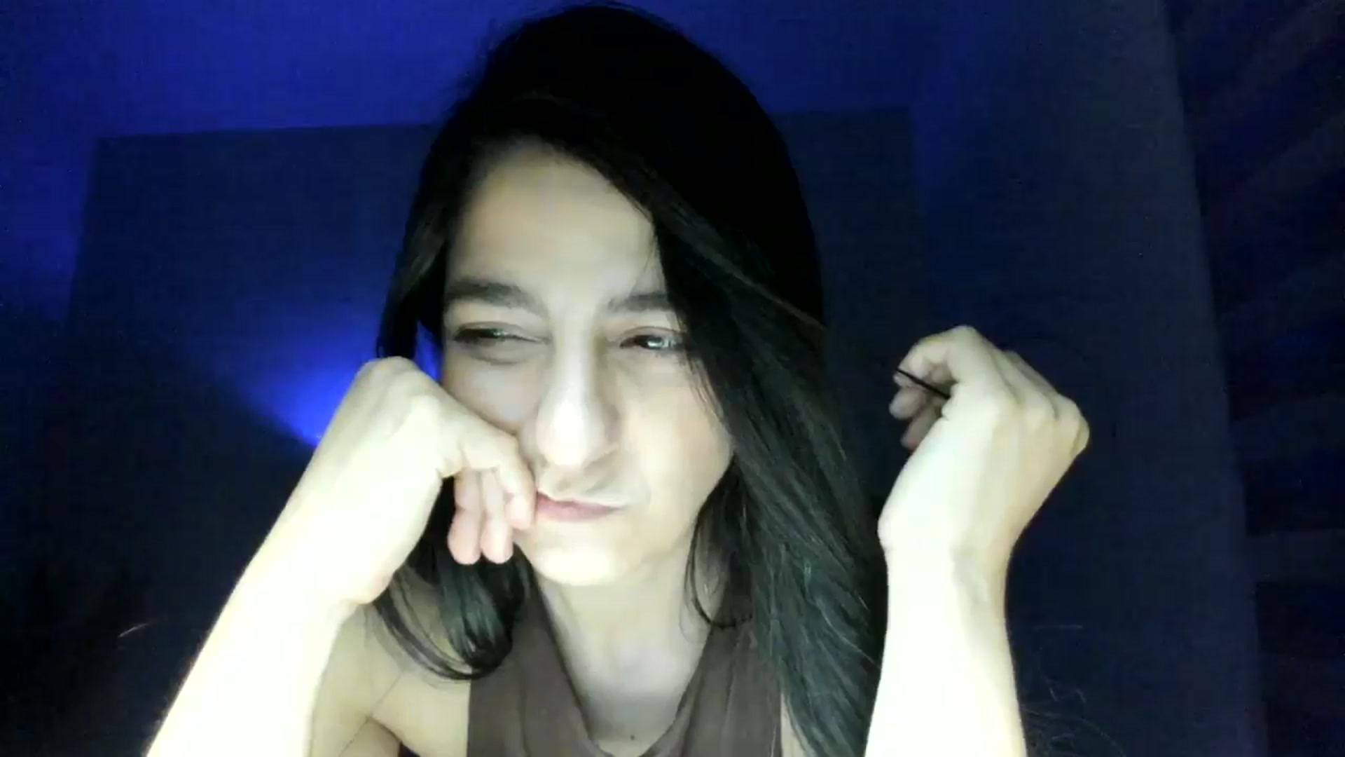 Gallery image thumbnail from anarossanna's myfreecams stream on, 07/10/2024, 05:51 image 17 of 20