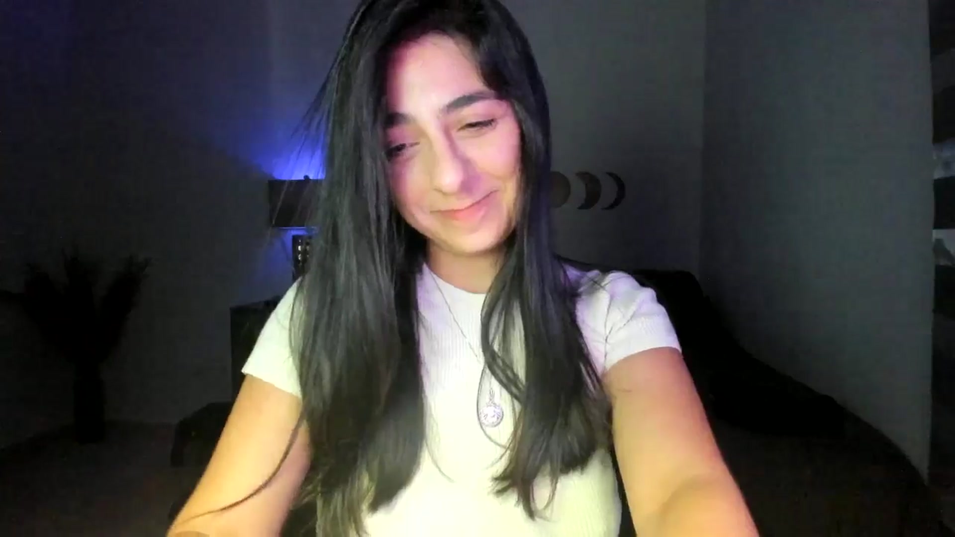 Gallery image thumbnail from anarossanna's myfreecams stream on, 07/29/2024, 03:57 image 9 of 20