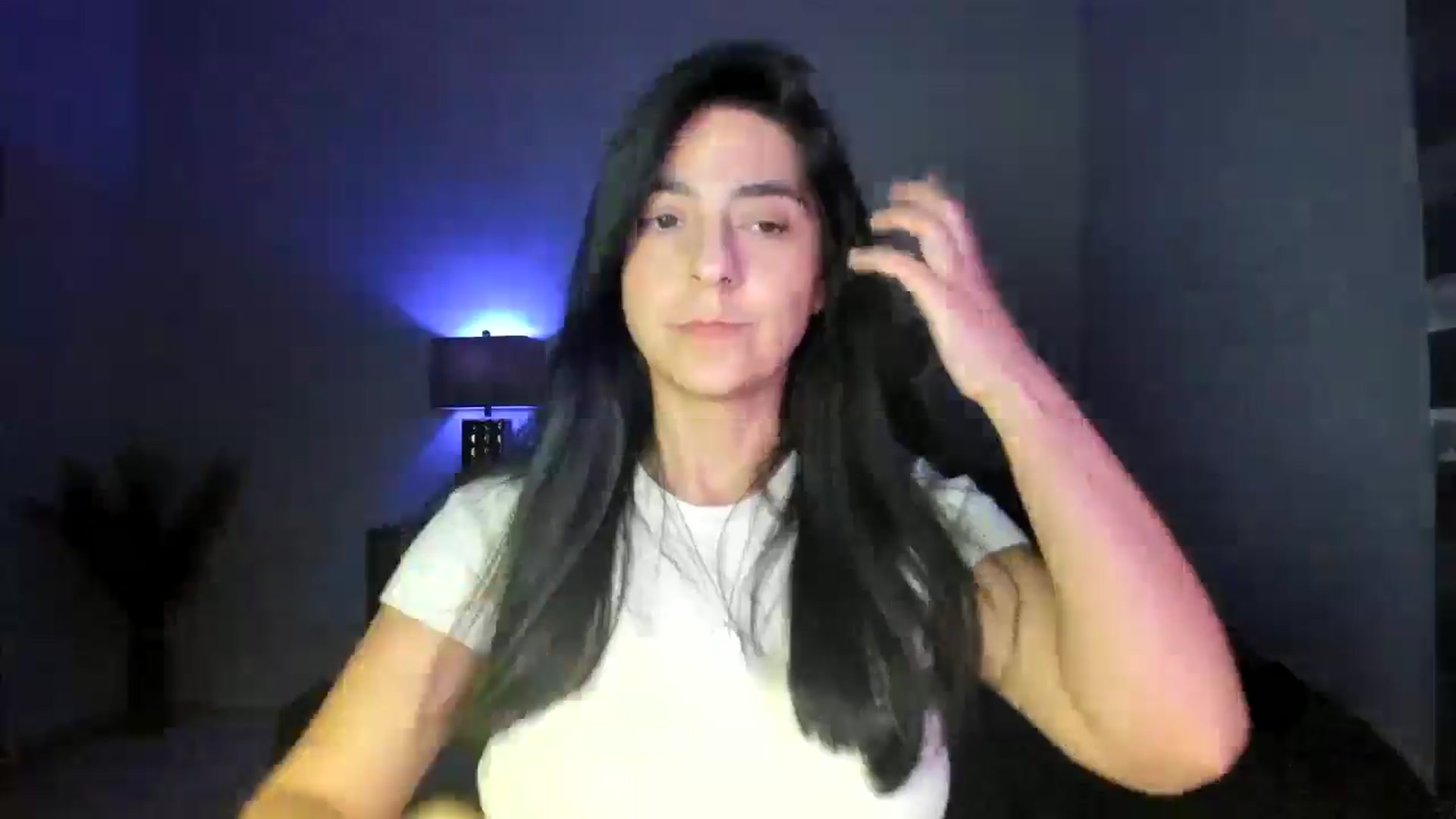 Gallery image thumbnail from anarossanna's myfreecams stream on, 07/29/2024, 03:57 image 8 of 20