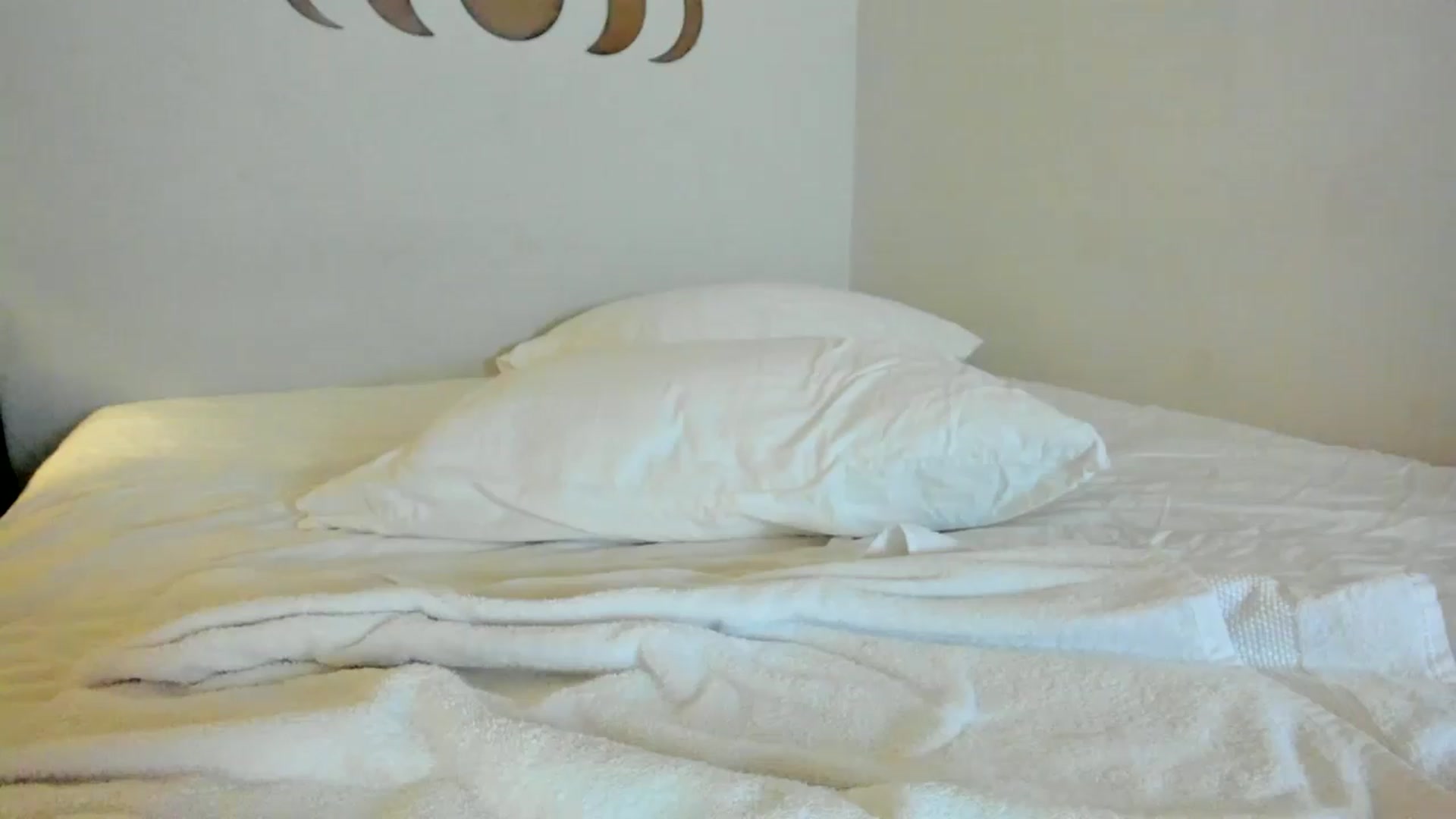 Gallery image thumbnail from anarossanna's myfreecams stream on, 08/14/2024, 04:22 image 7 of 20