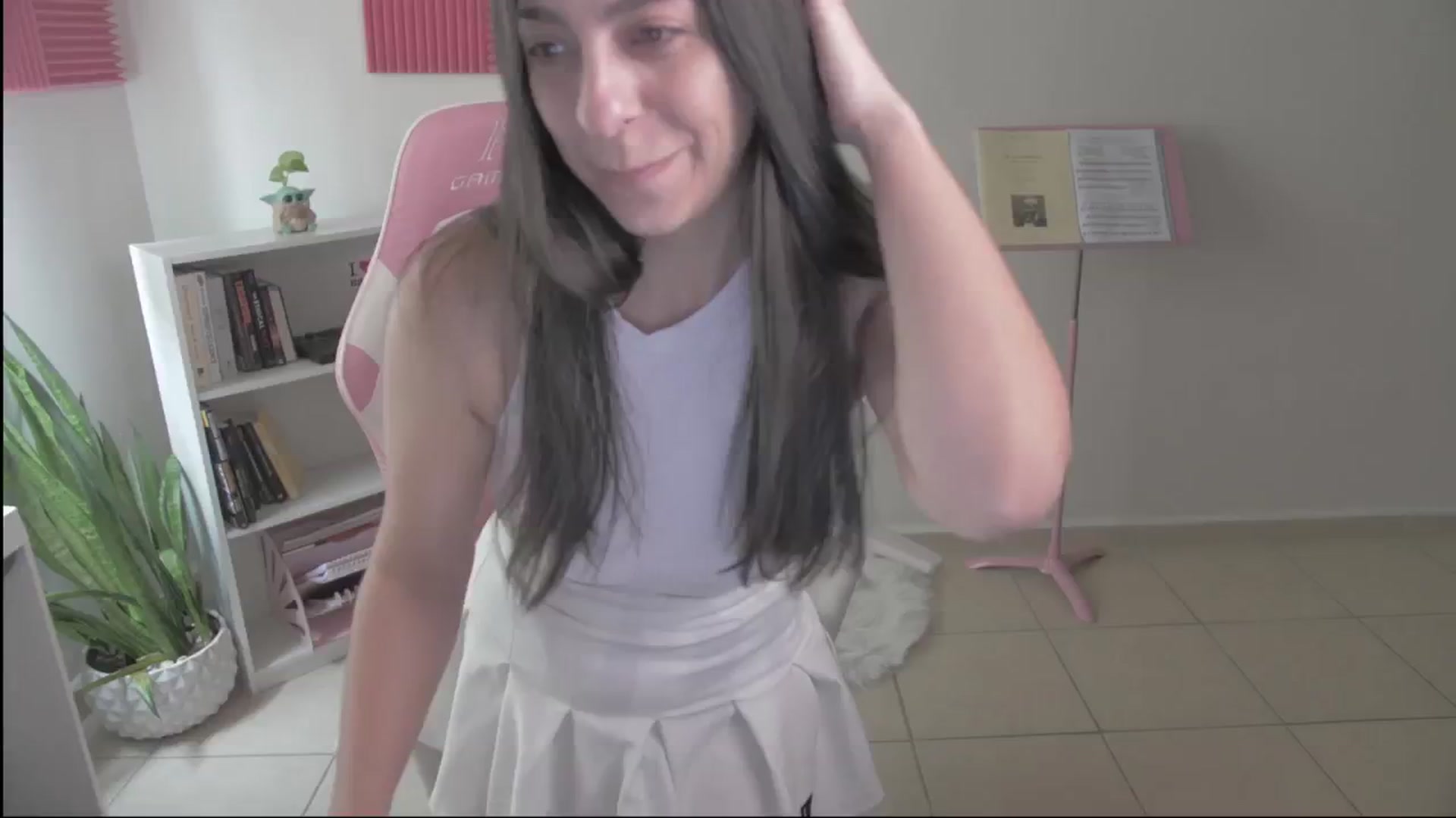 Gallery image thumbnail from anarossanna's myfreecams stream on, 09/15/2024, 20:16 image 3 of 20