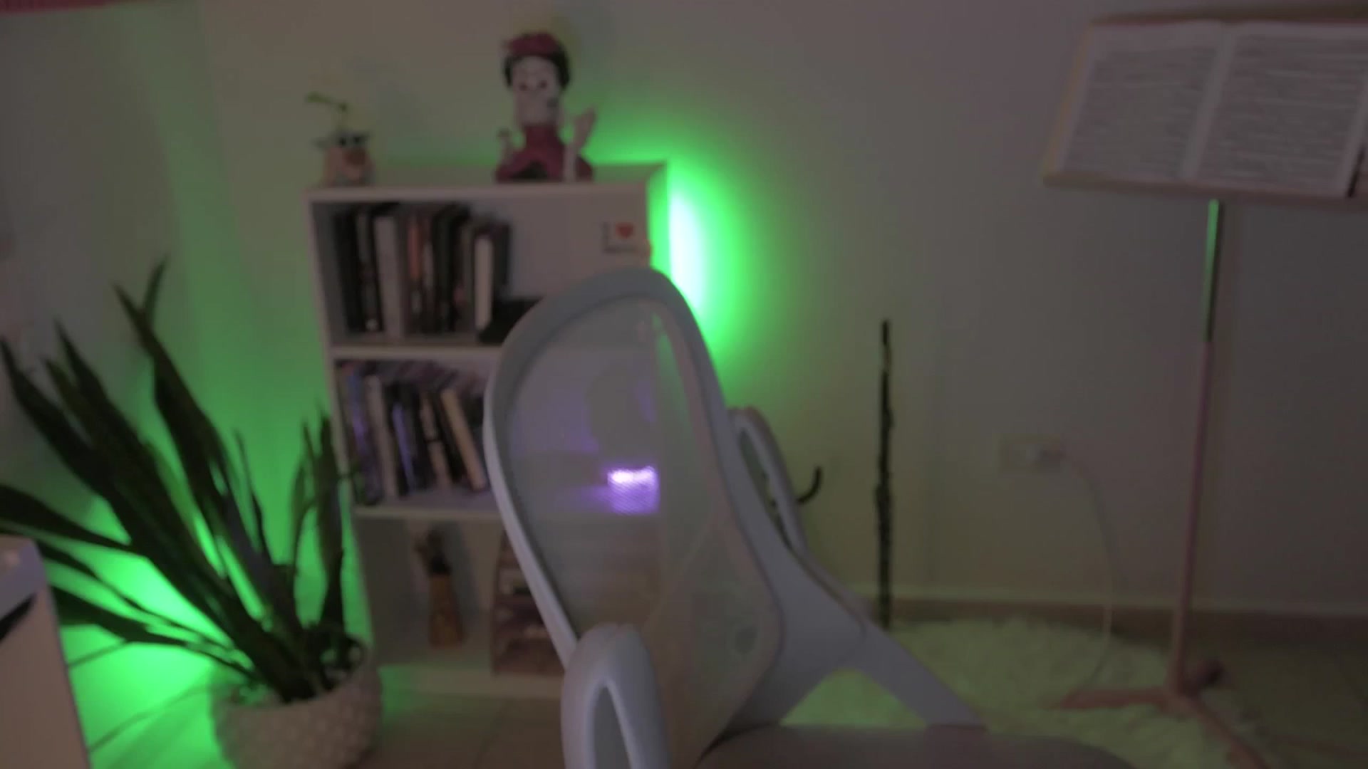 Gallery image thumbnail from anarossanna's myfreecams stream on, 10/26/2024, 02:51 image 4 of 20