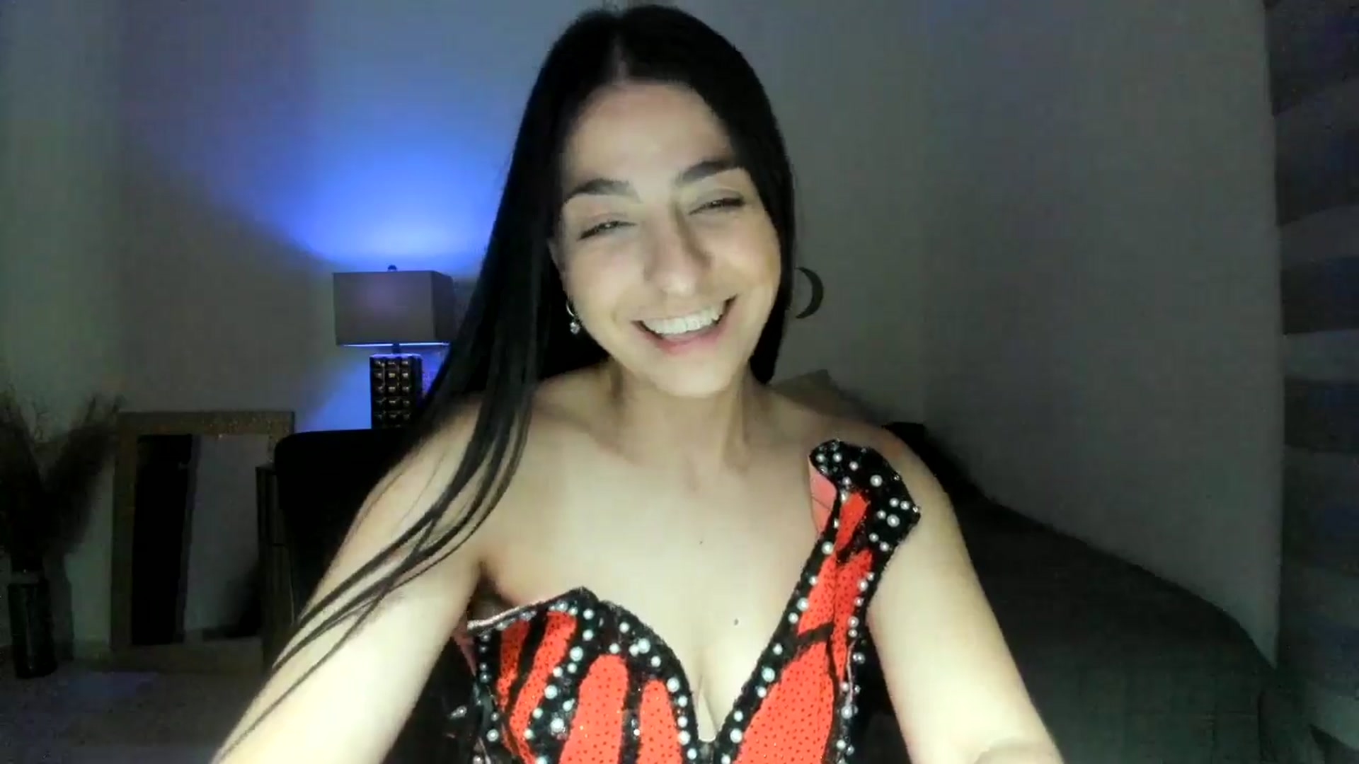 Gallery image thumbnail from anarossanna's myfreecams stream on, 11/02/2024, 03:44 image 18 of 20