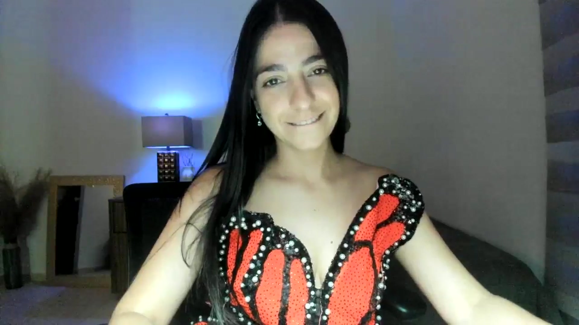 Gallery image thumbnail from anarossanna's myfreecams stream on, 11/02/2024, 03:44 image 11 of 20