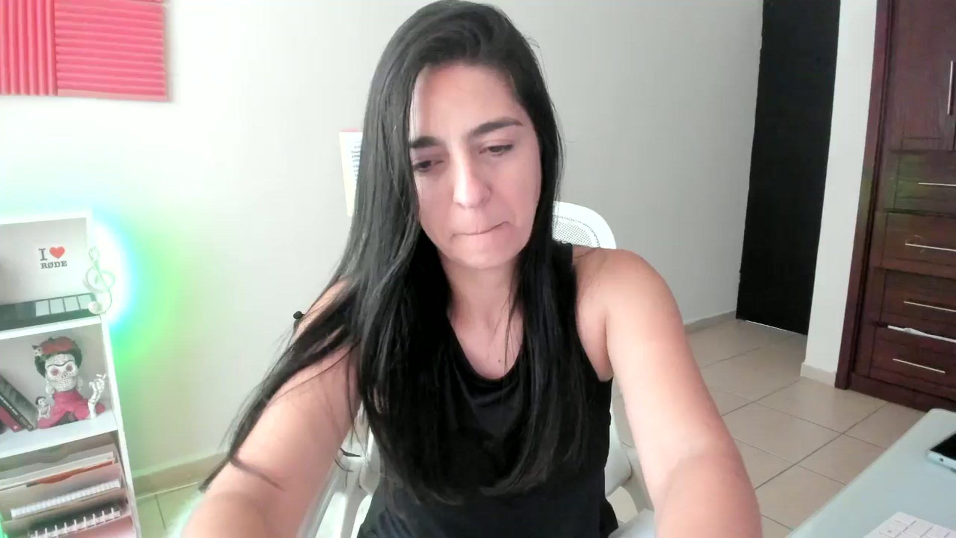 Gallery image thumbnail from anarossanna's myfreecams stream on, 11/13/2024, 18:26 image 11 of 20