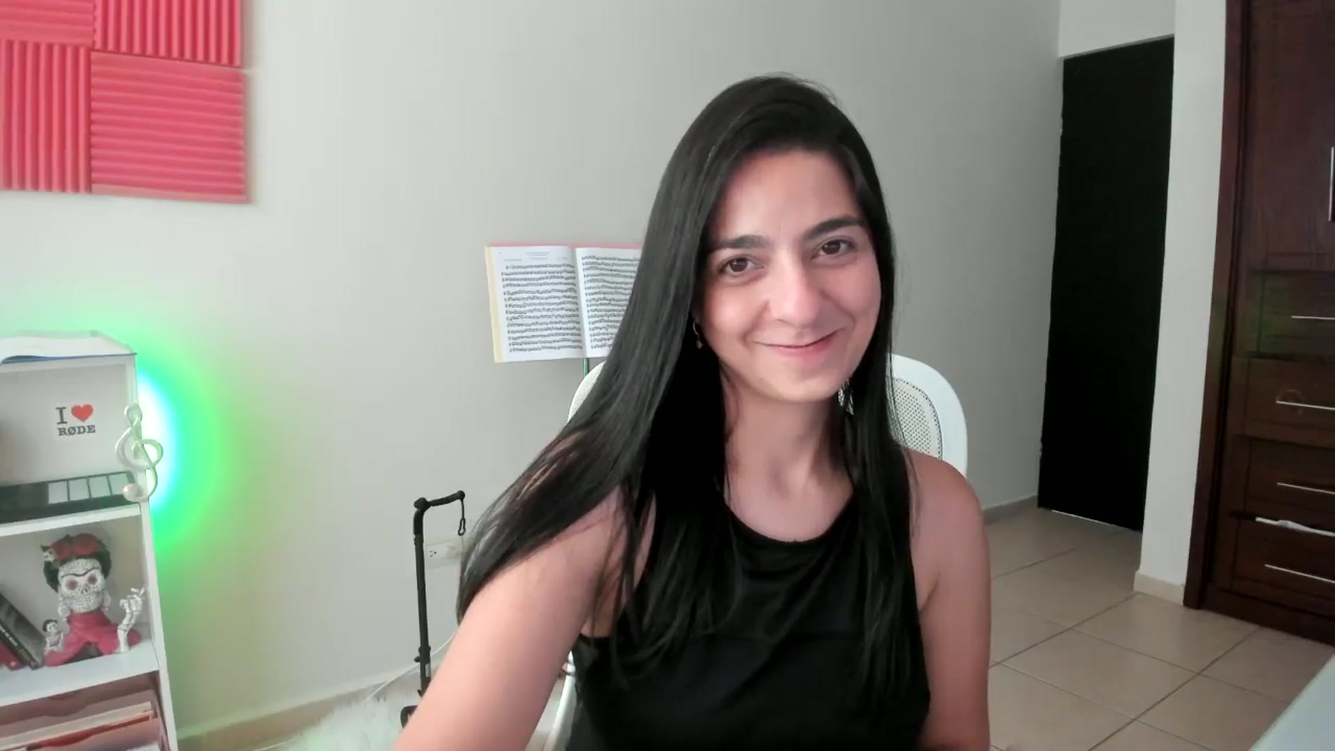 Gallery image thumbnail from anarossanna's myfreecams stream on, 11/13/2024, 19:24 image 3 of 20