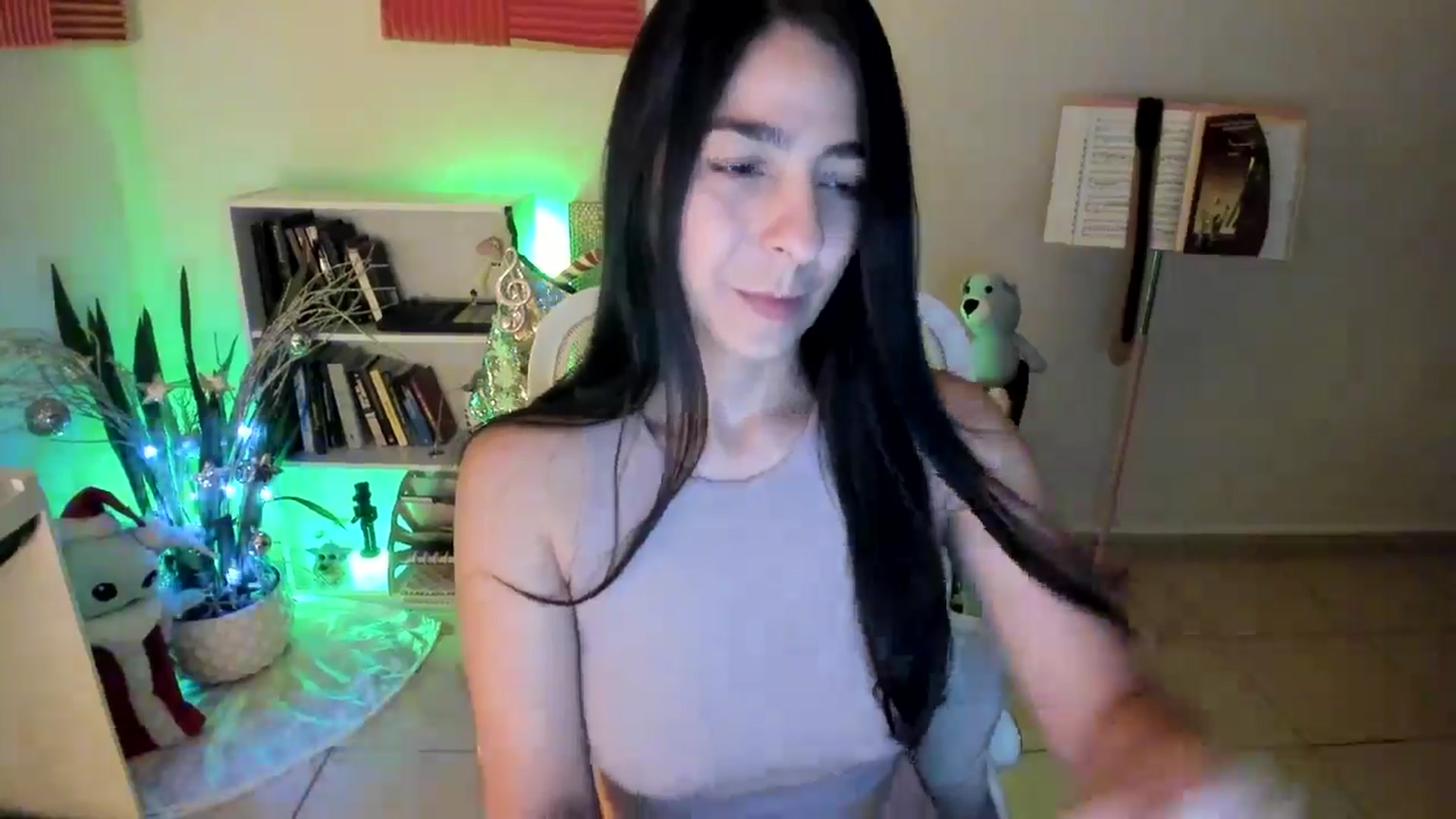 Gallery image thumbnail from anarossanna's myfreecams stream on, 12/09/2024, 02:20 image 17 of 20