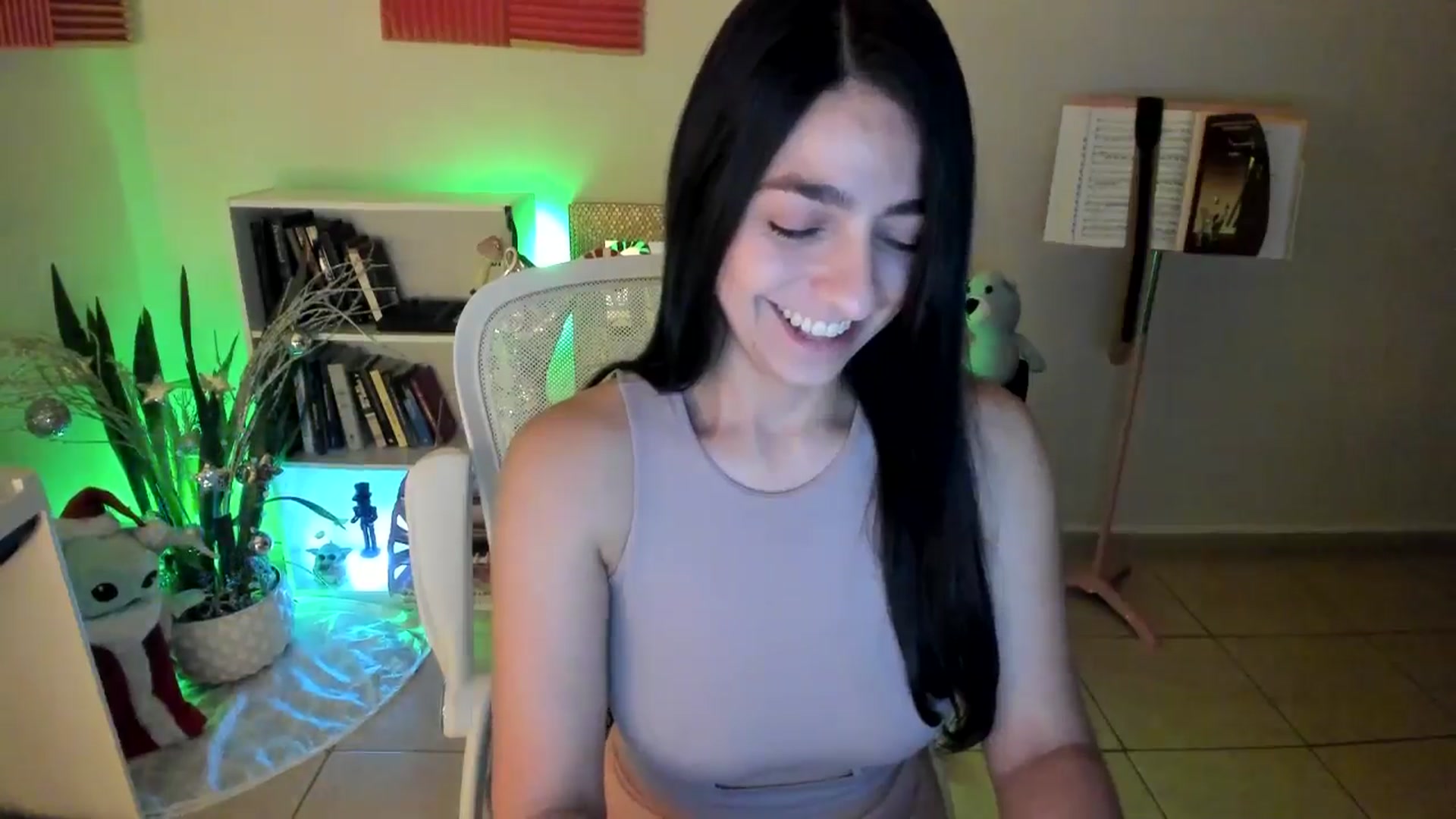 Gallery image thumbnail from anarossanna's myfreecams stream on, 12/09/2024, 02:20 image 3 of 20