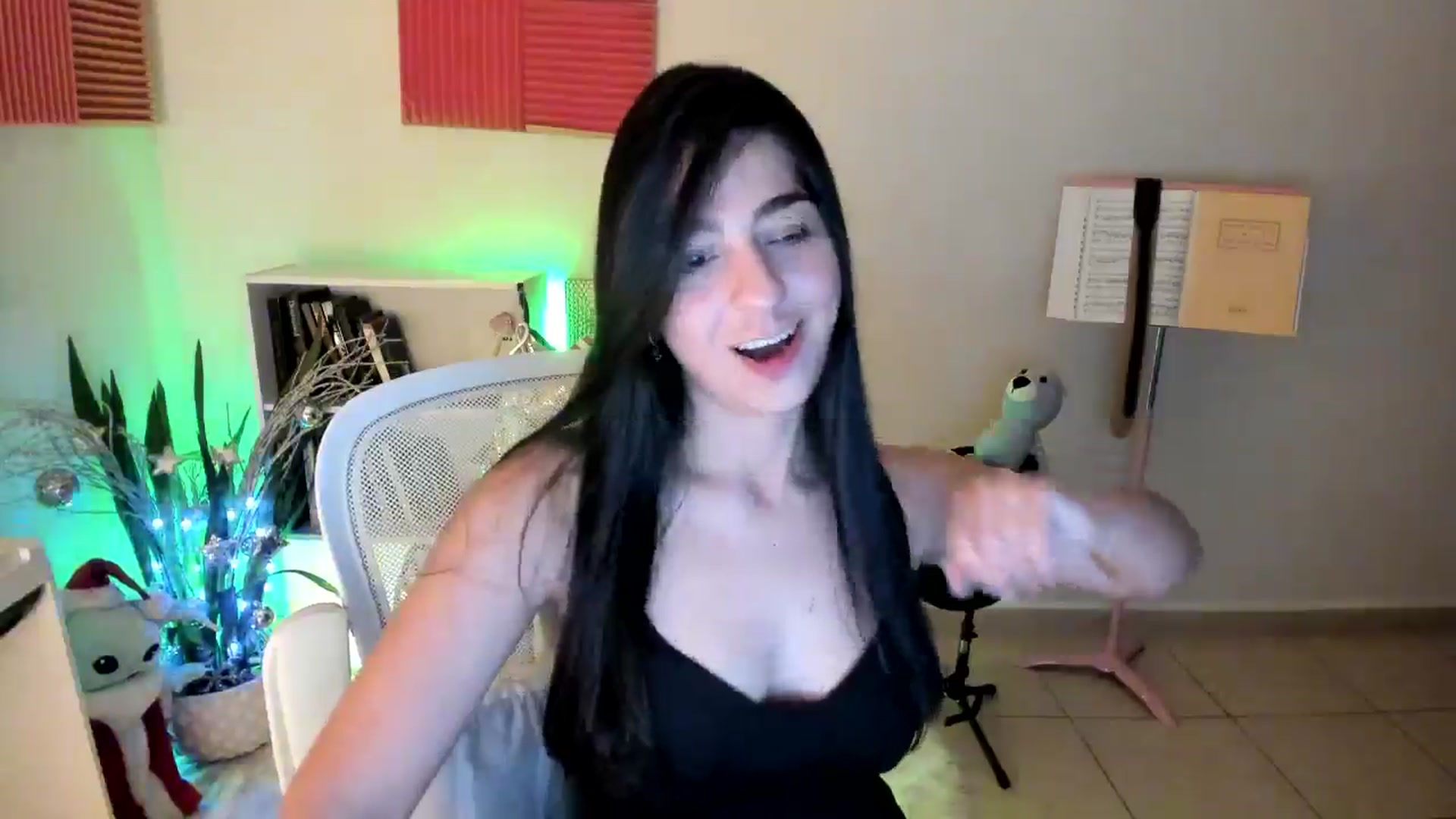 Gallery image thumbnail from anarossanna's myfreecams stream on, 12/10/2024, 03:00 image 5 of 20