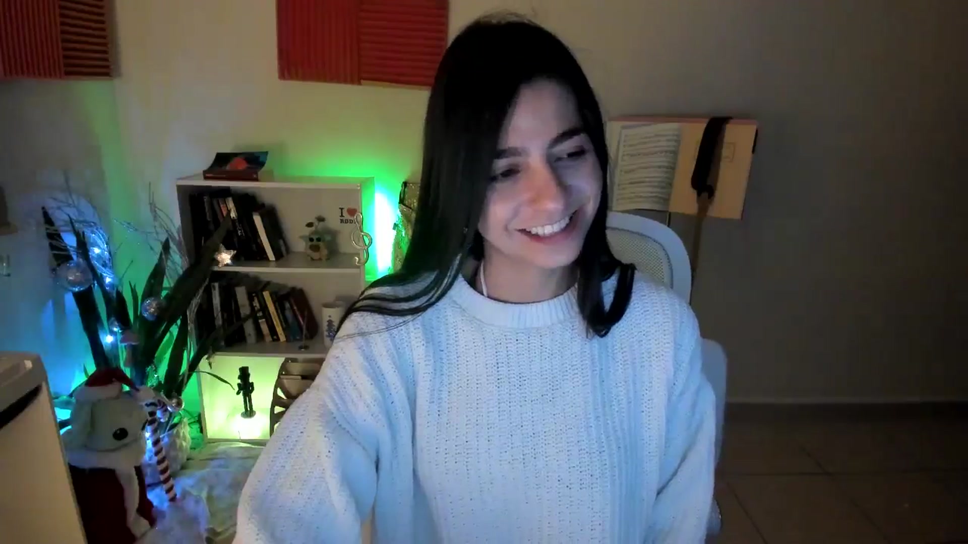 Gallery image thumbnail from anarossanna's myfreecams stream on, 12/19/2024, 01:56 image 5 of 20