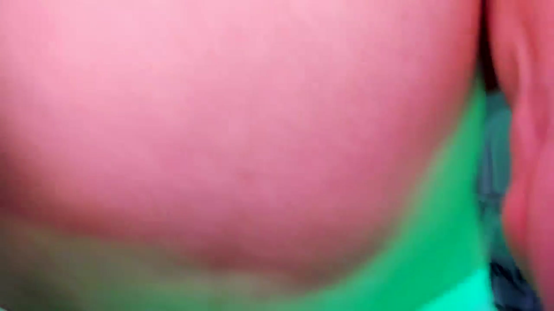 Gallery image thumbnail from anarossanna's myfreecams stream on, 12/23/2024, 05:33 image 17 of 20