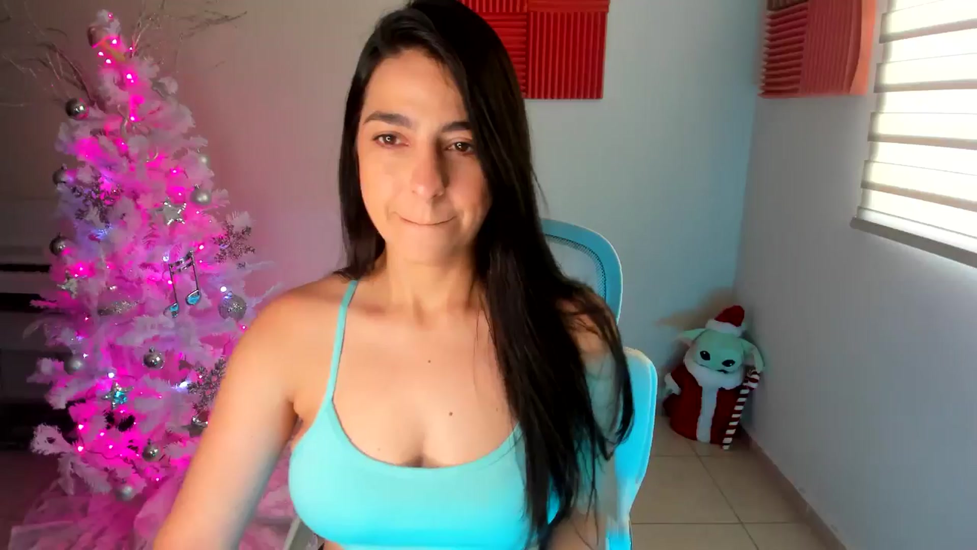 Gallery image thumbnail from anarossanna's myfreecams stream on, 01/04/2025, 21:42 image 4 of 20