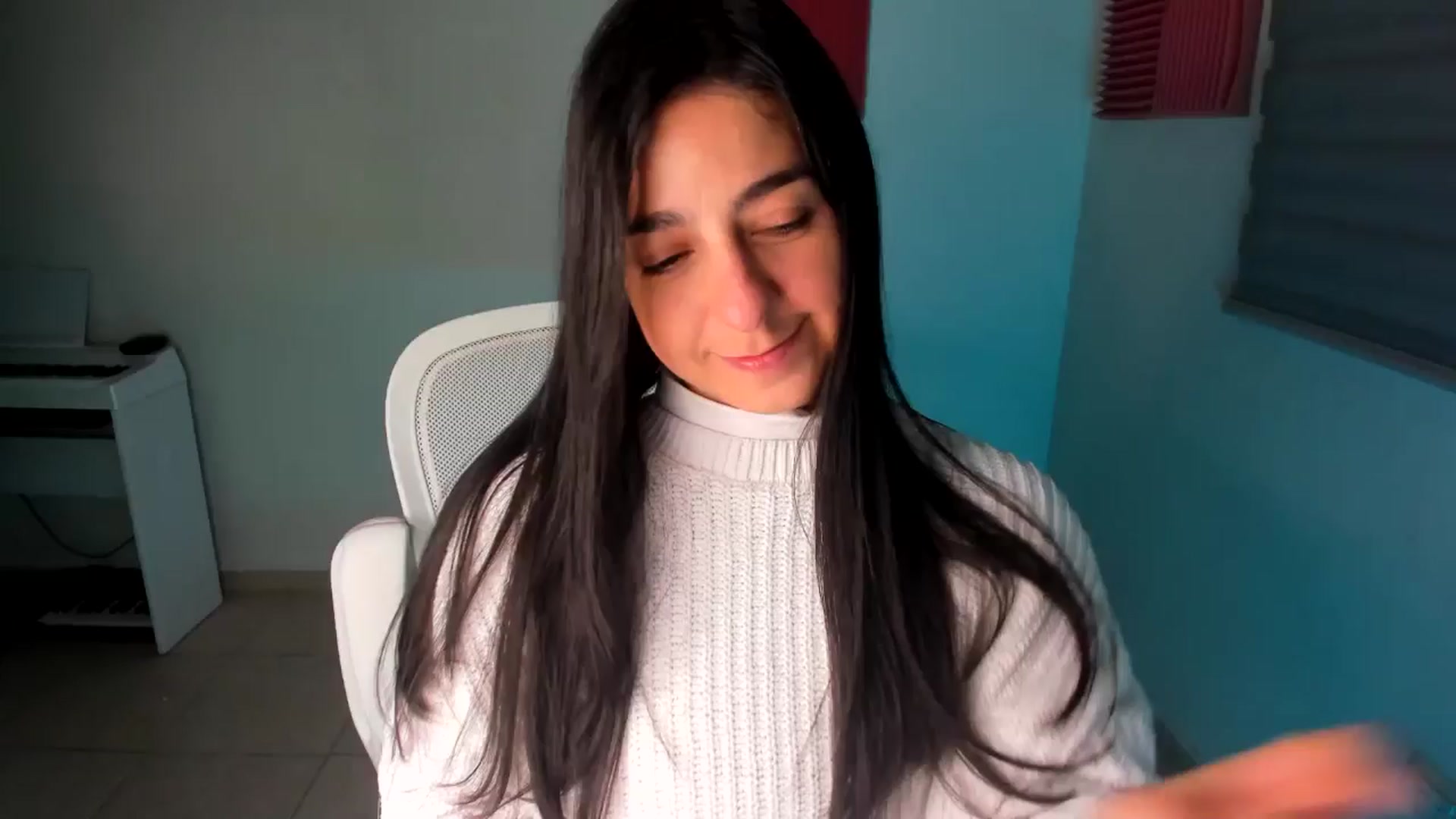 Gallery image thumbnail from anarossanna's myfreecams stream on, 01/08/2025, 03:24 image 8 of 20