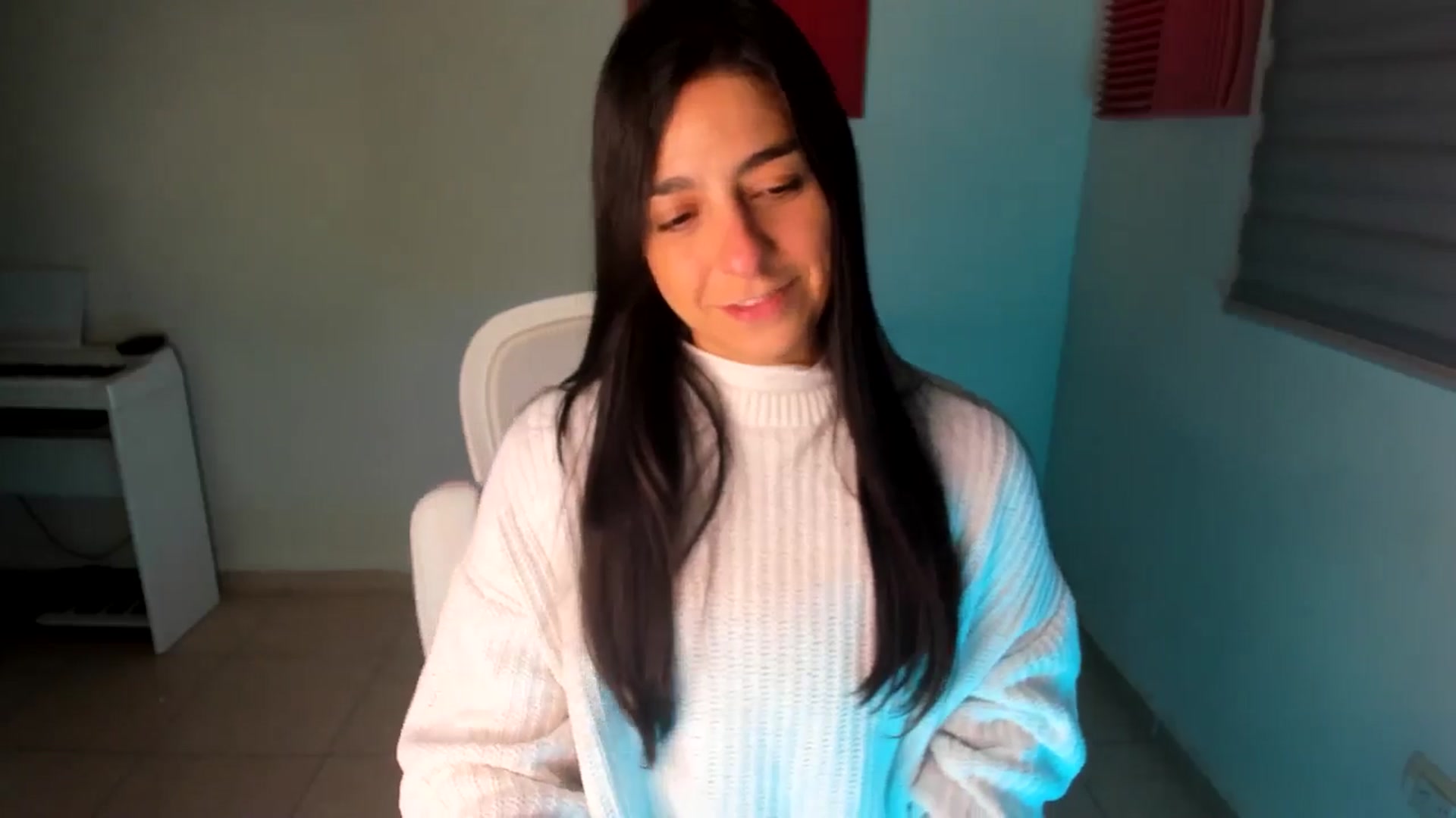 Gallery image thumbnail from anarossanna's myfreecams stream on, 01/08/2025, 03:24 image 7 of 20