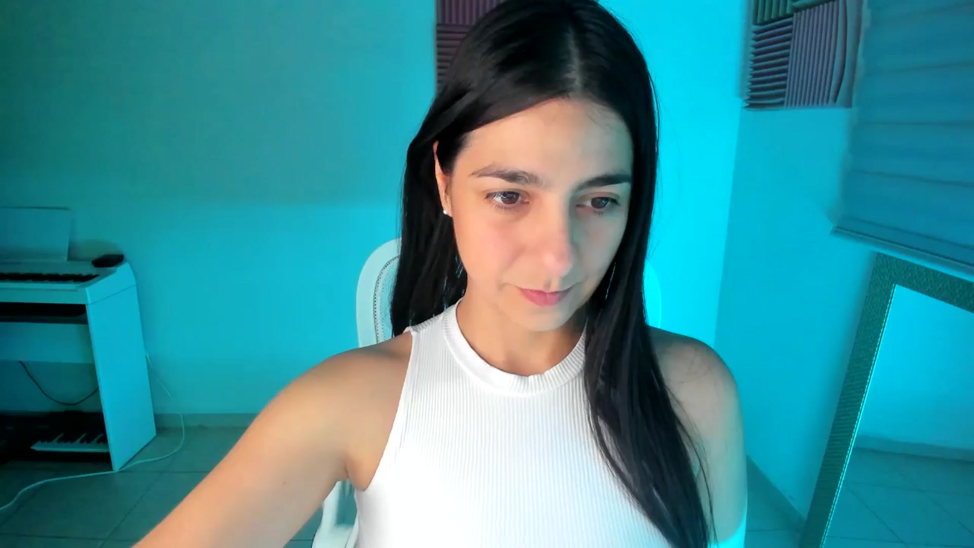 Gallery image thumbnail from anarossanna's myfreecams stream on, 01/09/2025, 07:03 image 1 of 20
