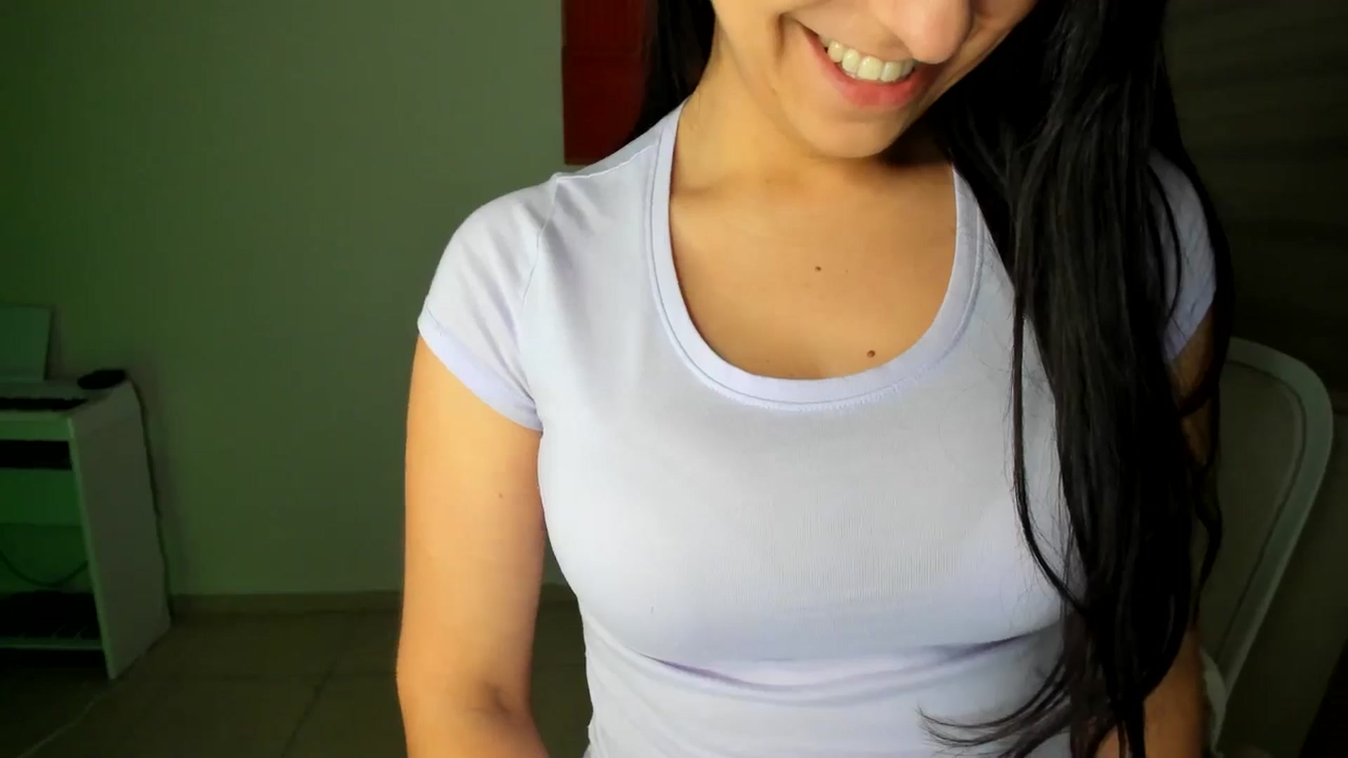 Gallery image thumbnail from anarossanna's myfreecams stream on, 01/15/2025, 03:16 image 11 of 20