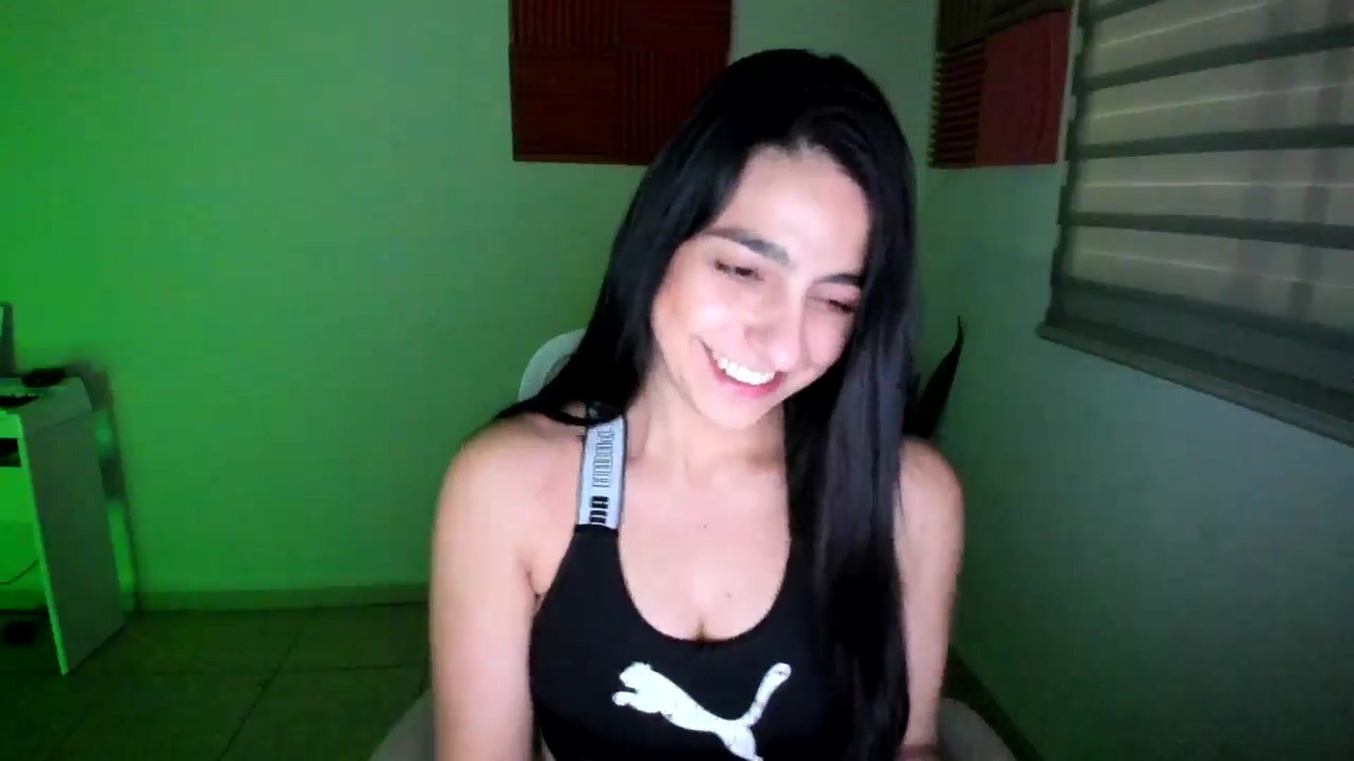 Gallery image thumbnail from anarossanna's myfreecams stream on, 01/25/2025, 06:53 image 3 of 20