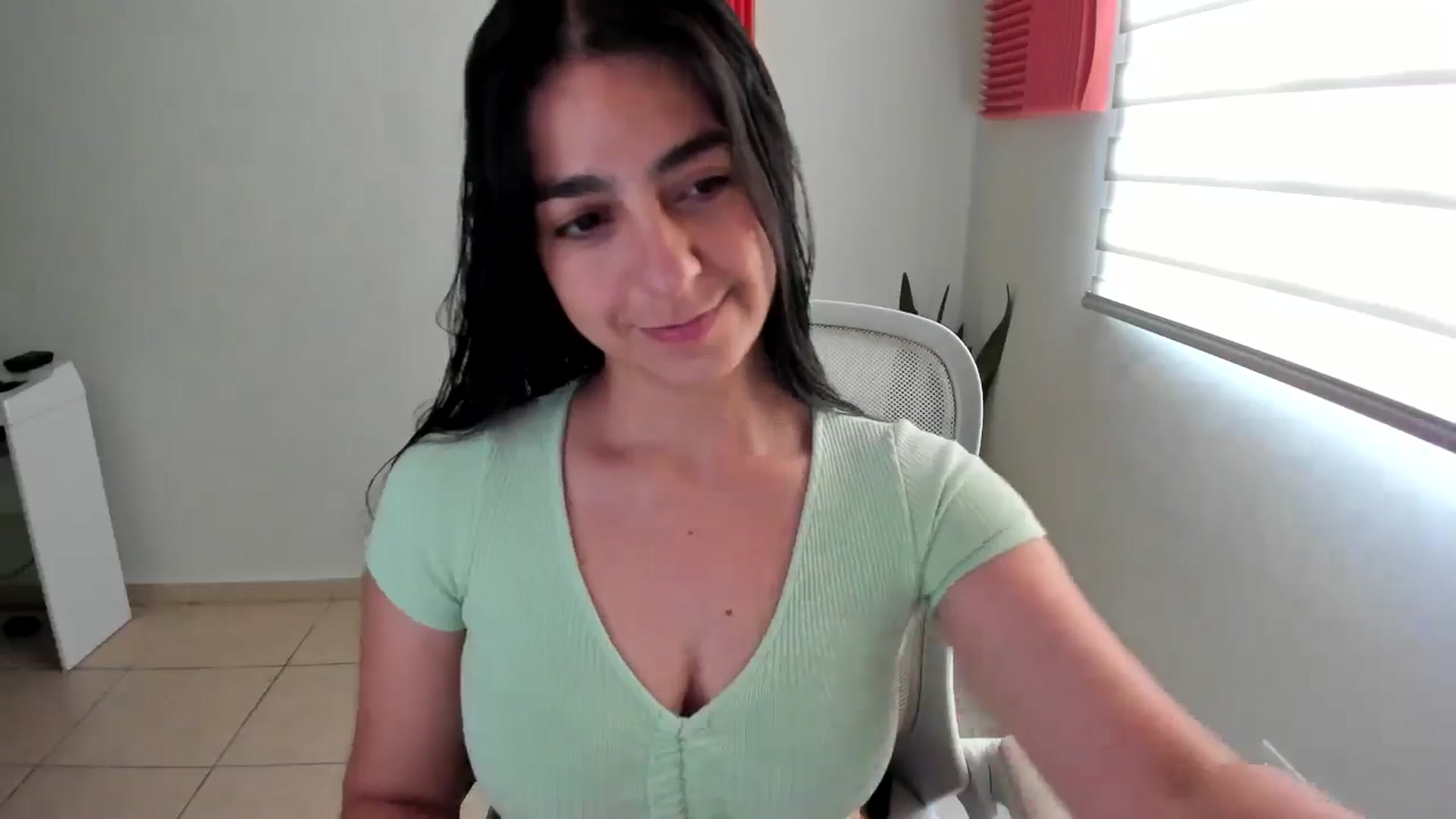 Gallery image thumbnail from anarossanna's myfreecams stream on, 01/28/2025, 19:50 image 2 of 20