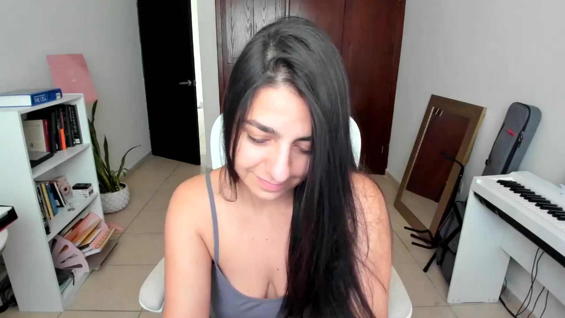 Gallery image thumbnail from anarossanna's myfreecams stream on, 02/10/2025, 20:02 image 5 of 20