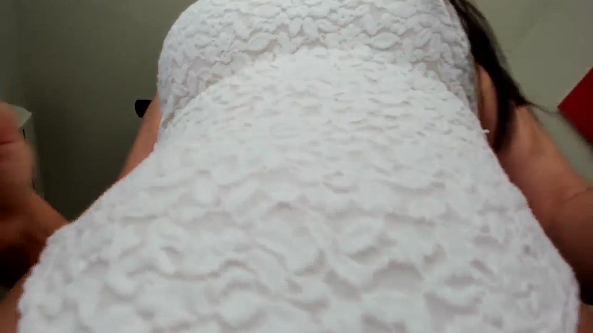 Gallery image thumbnail from anarossanna's myfreecams stream on, 03/05/2025, 19:57 image 15 of 20