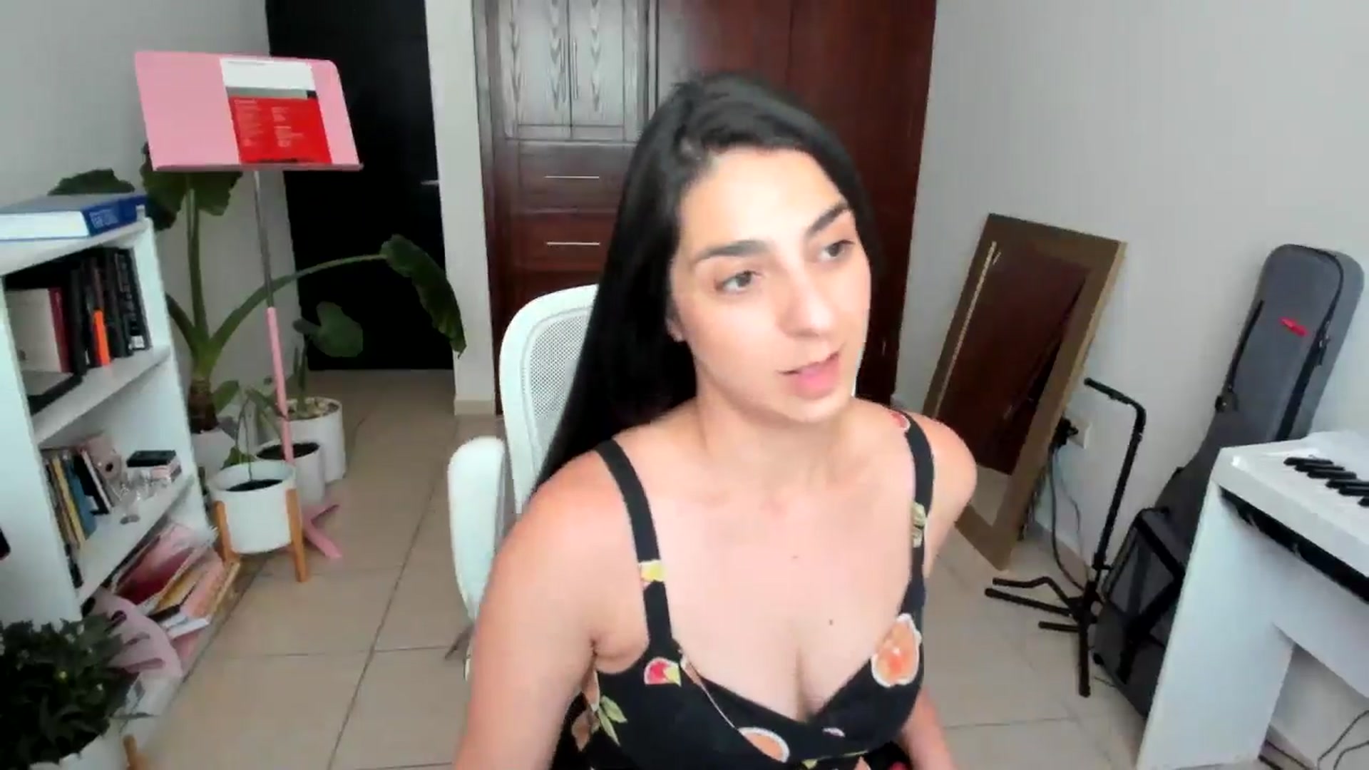 Gallery image thumbnail from anarossanna's myfreecams stream on, 03/24/2025, 17:58 image 11 of 20