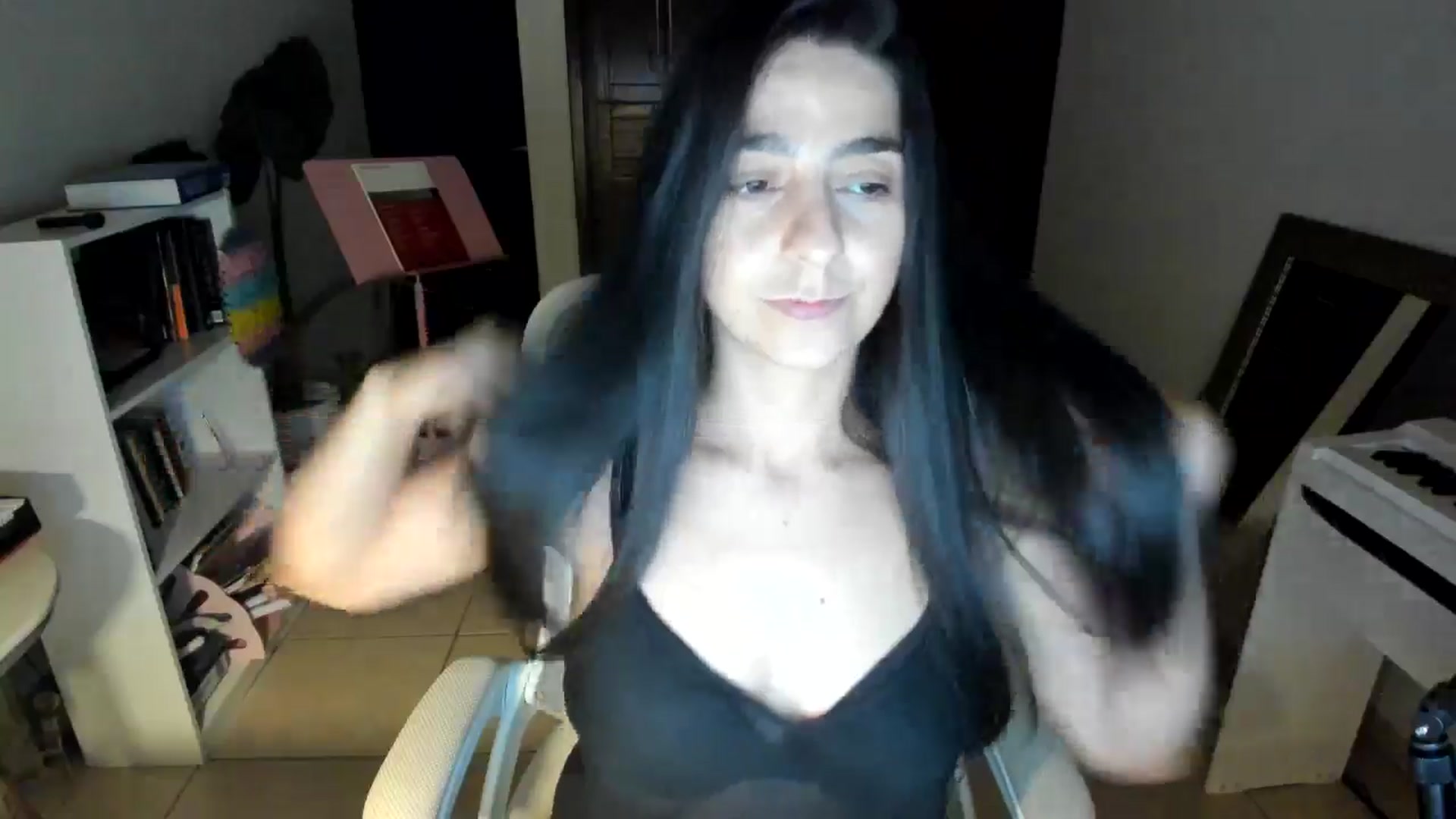 Gallery image thumbnail from anarossanna's myfreecams stream on, 04/19/2025, 04:02 image 5 of 20