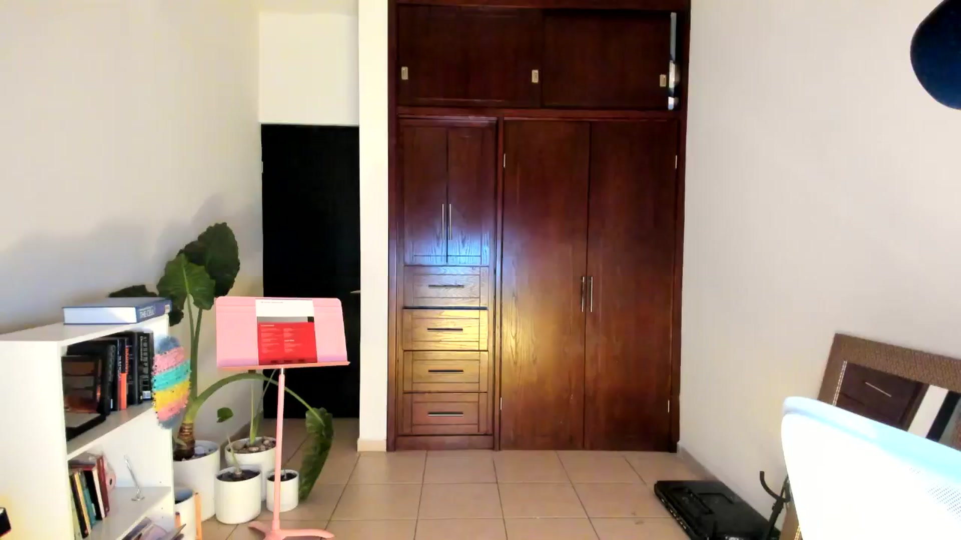 Gallery image thumbnail from anarossanna's myfreecams stream on, 04/26/2025, 05:28 image 3 of 20