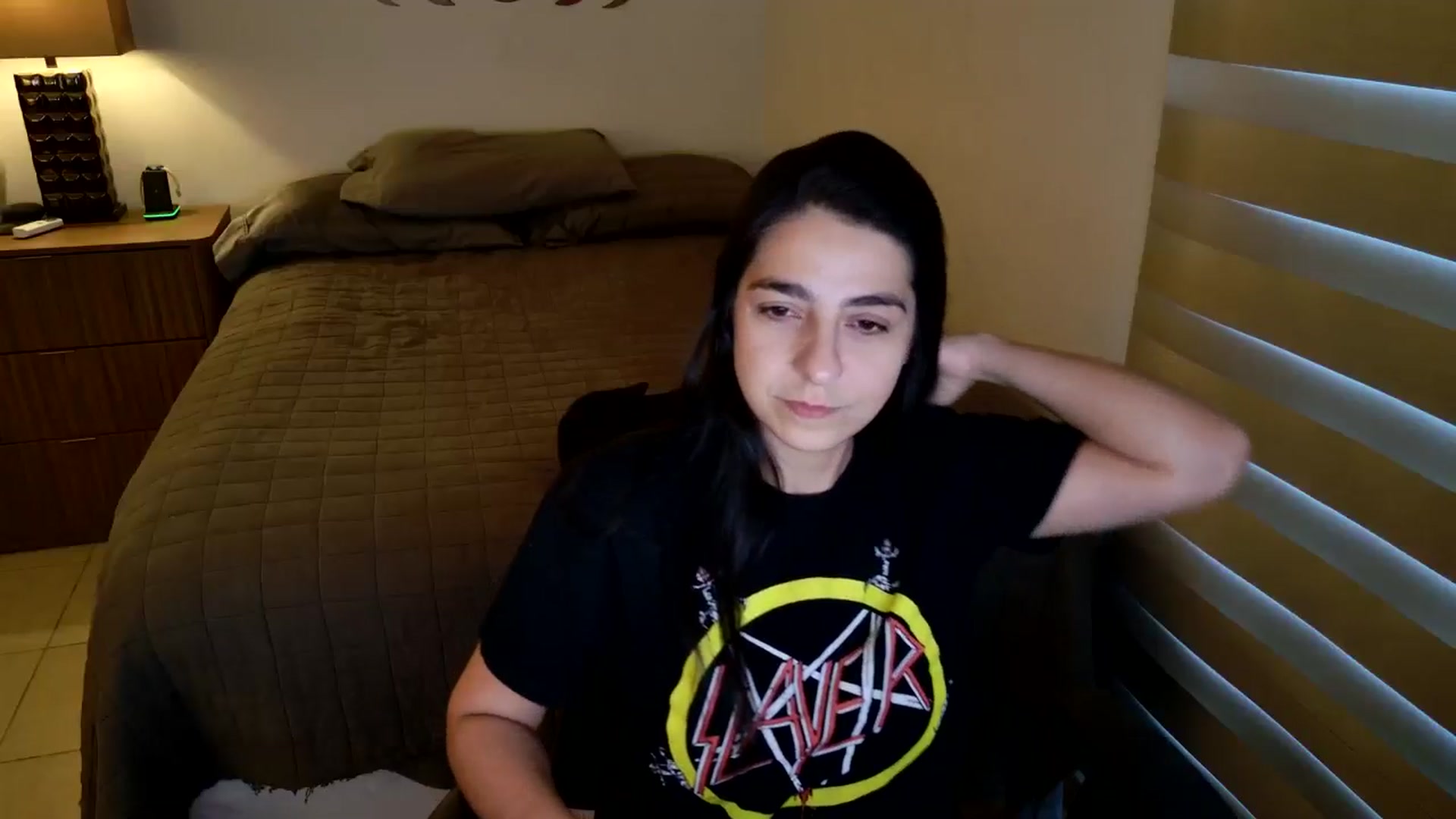 Gallery image thumbnail from anarossanna's myfreecams stream on, 06/25/2025, 01:31 image 15 of 20