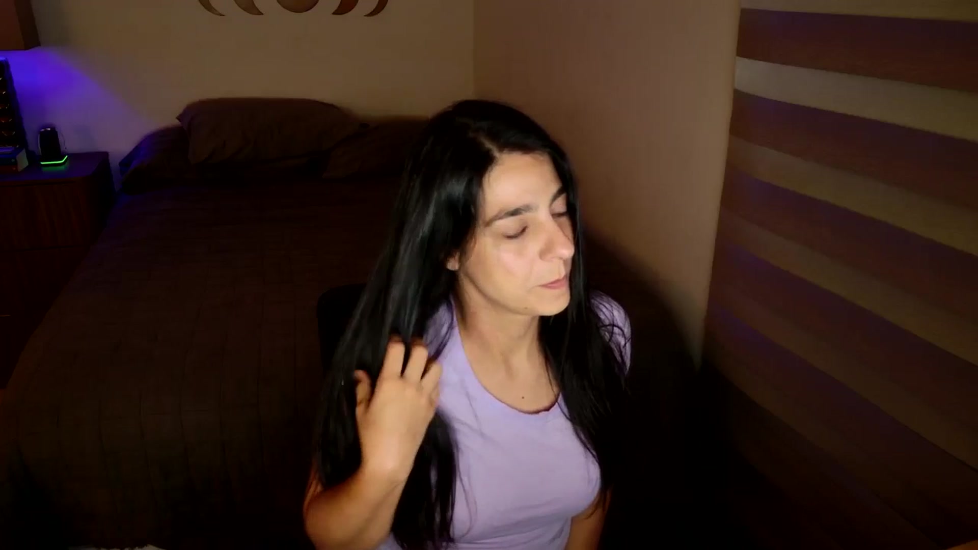 Gallery image thumbnail from anarossanna's myfreecams stream on, 06/28/2025, 02:45 image 8 of 20