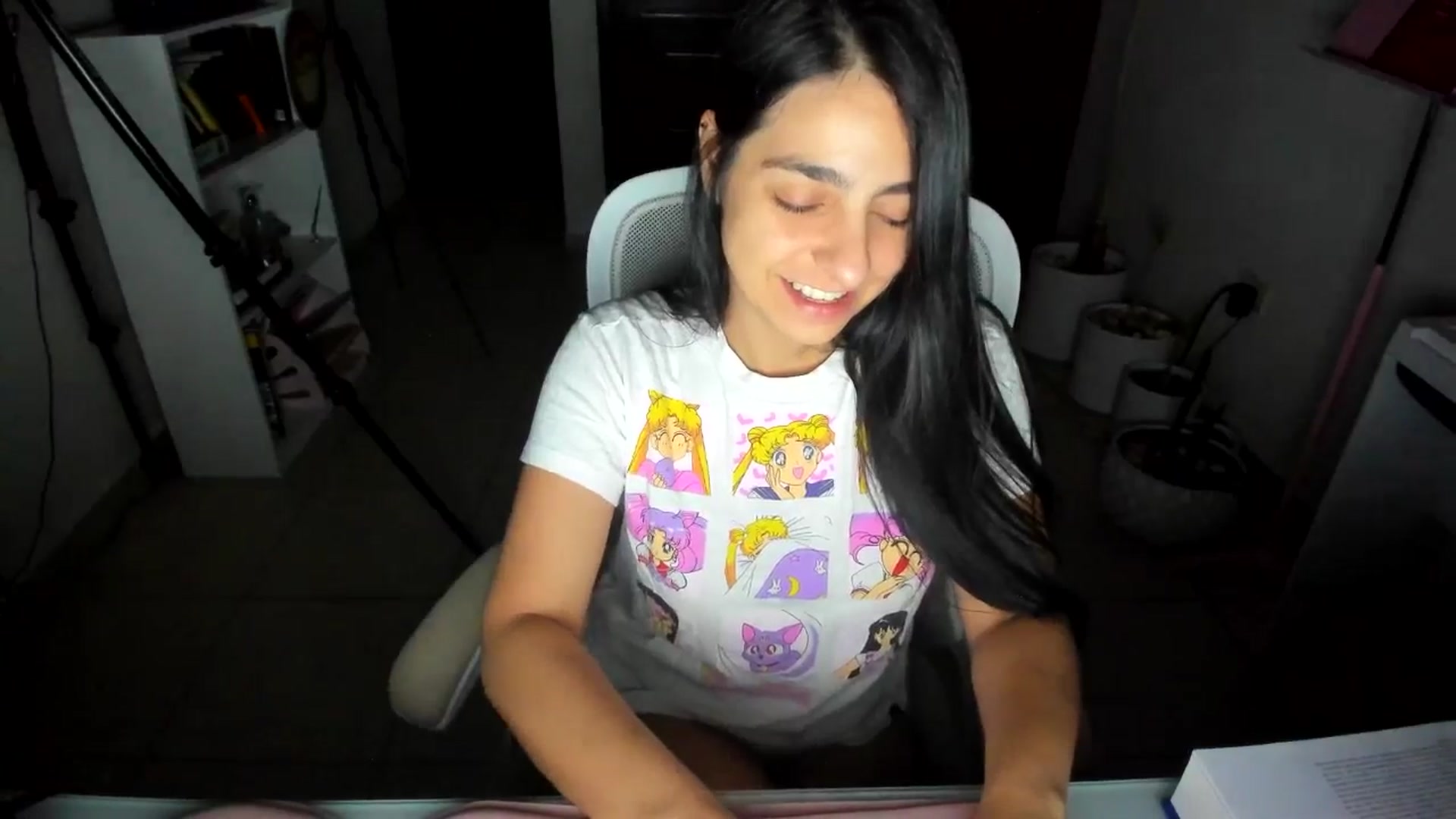 Gallery image thumbnail from anarossanna's myfreecams stream on, 06/30/2025, 02:43 image 19 of 20