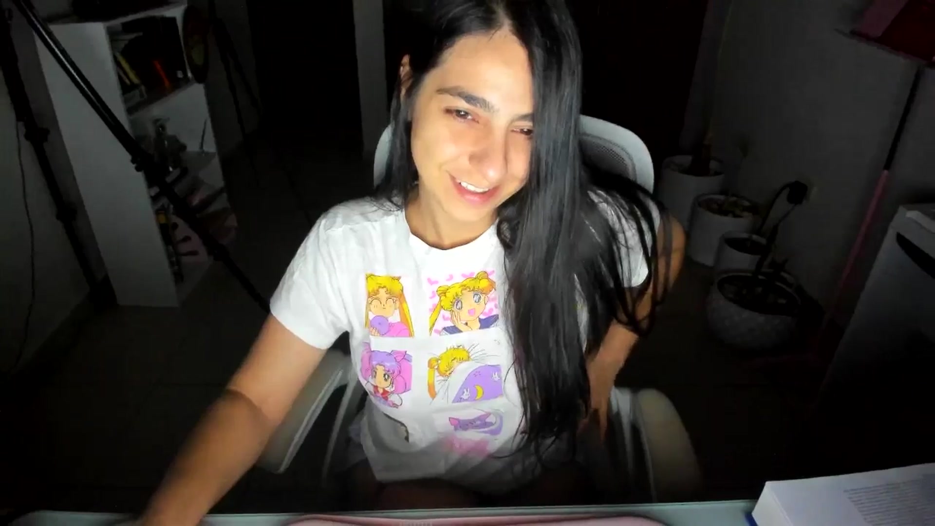 Gallery image thumbnail from anarossanna's myfreecams stream on, 06/30/2025, 02:43 image 16 of 20