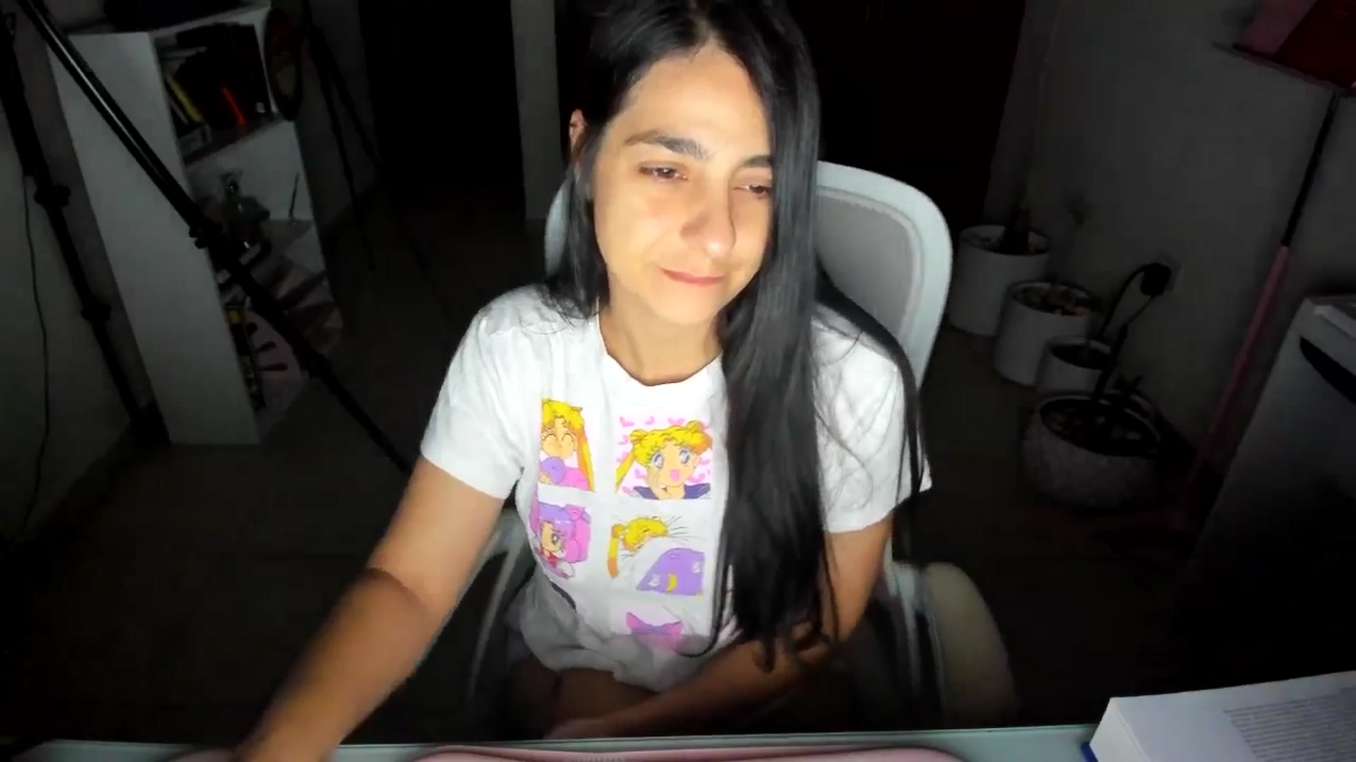 Gallery image thumbnail from anarossanna's myfreecams stream on, 06/30/2025, 02:43 image 18 of 20