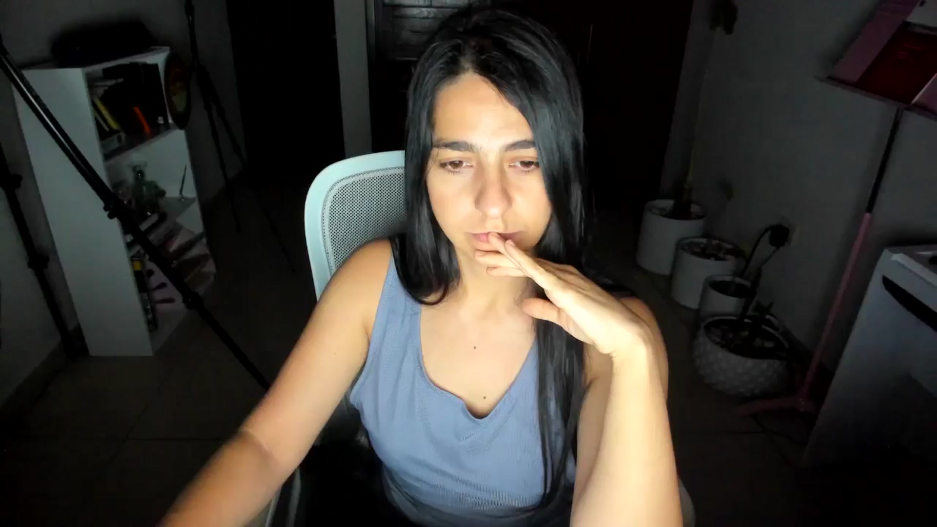 Gallery image thumbnail from anarossanna's myfreecams stream on, 07/05/2025, 03:11 image 20 of 20