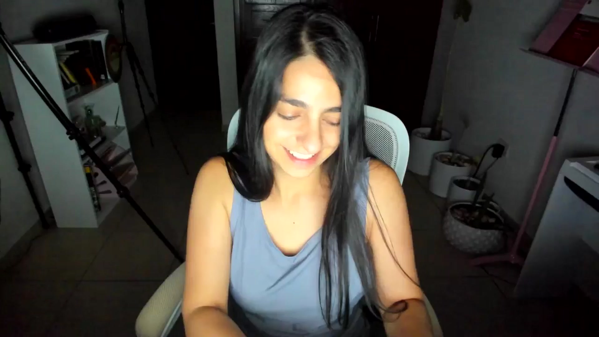 Gallery image thumbnail from anarossanna's myfreecams stream on, 07/05/2025, 03:11 image 9 of 20