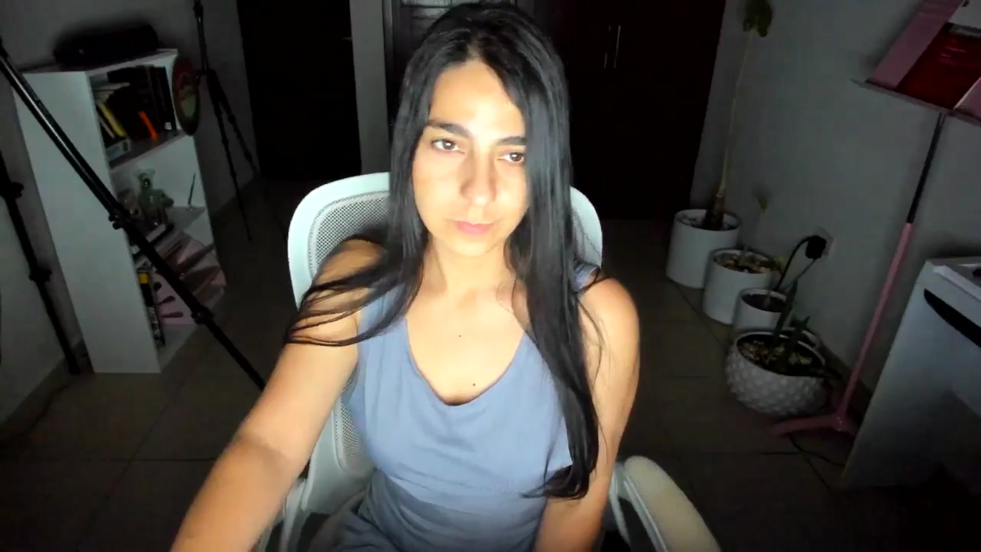 Gallery image thumbnail from anarossanna's myfreecams stream on, 07/05/2025, 03:41 image 7 of 20