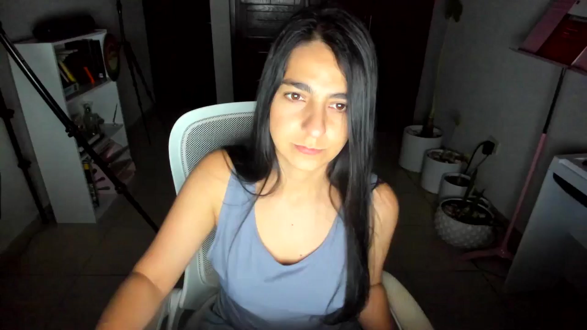 Gallery image thumbnail from anarossanna's myfreecams stream on, 07/05/2025, 03:41 image 3 of 20