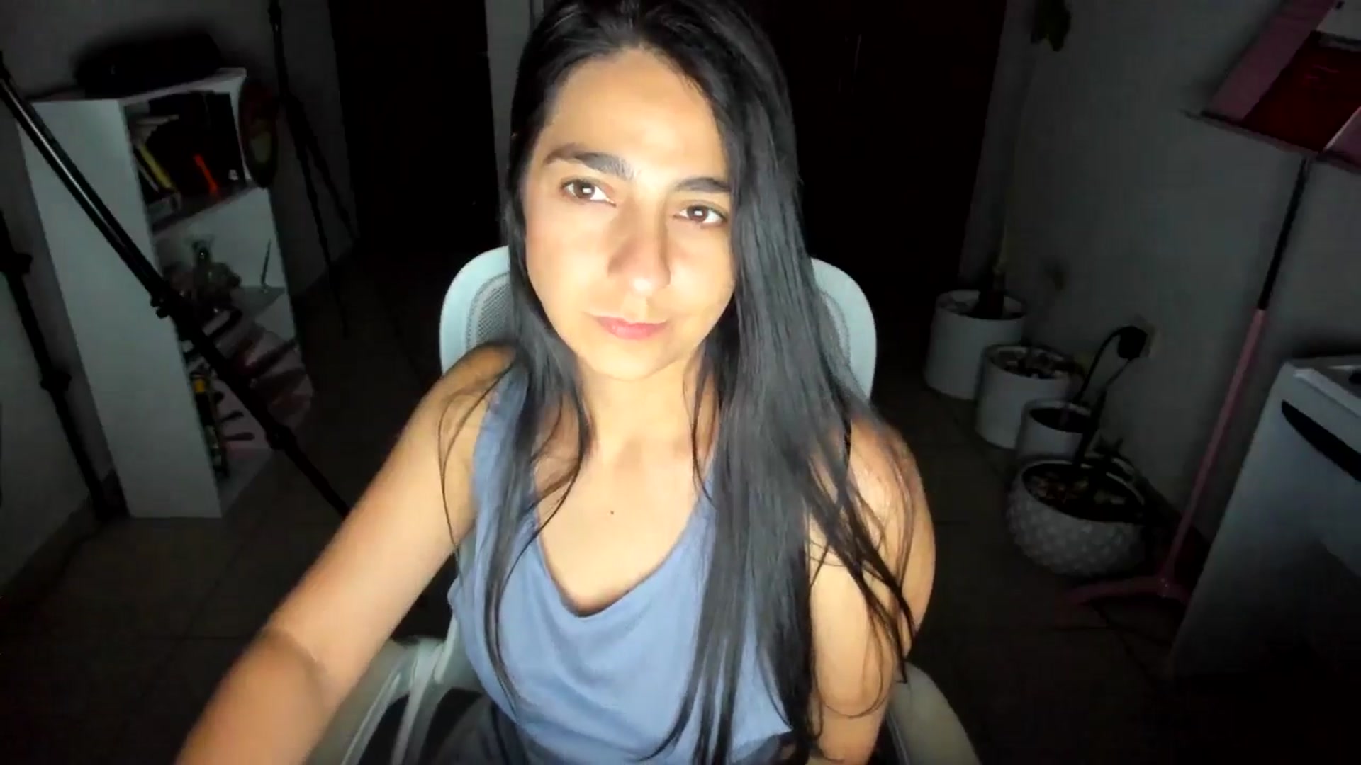 Gallery image thumbnail from anarossanna's myfreecams stream on, 07/05/2025, 03:41 image 13 of 20