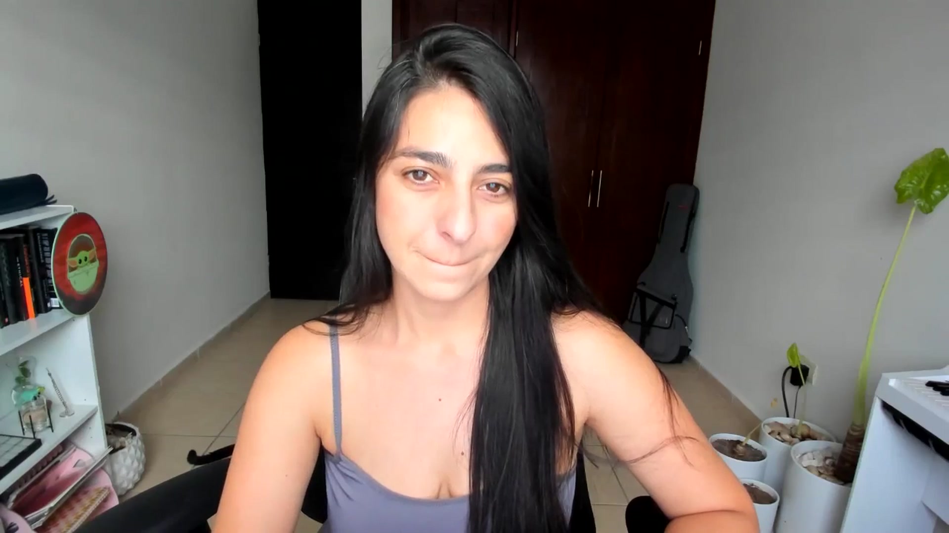 Gallery image thumbnail from anarossanna's myfreecams stream on, 07/07/2025, 24:00 image 13 of 20