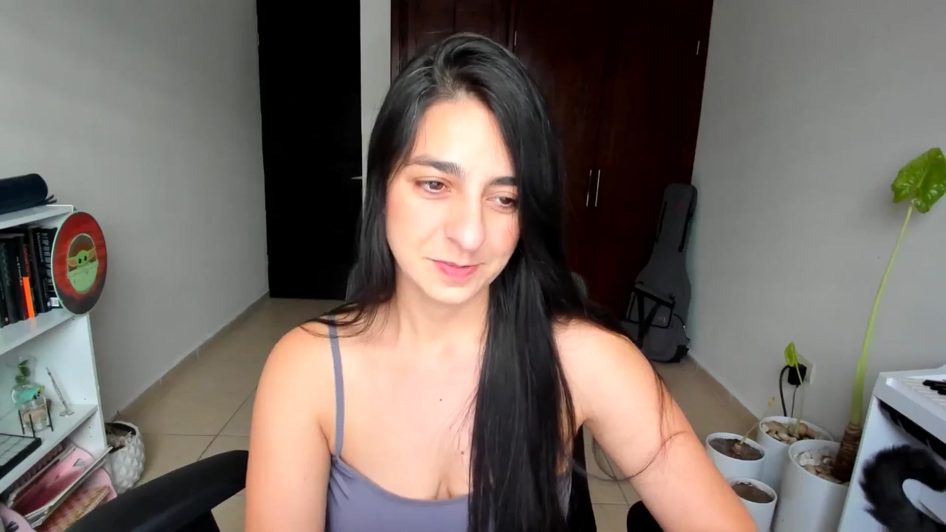 Gallery image thumbnail from anarossanna's myfreecams stream on, 07/07/2025, 24:00 image 16 of 20