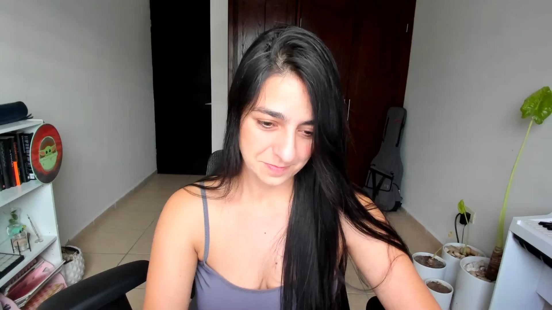Gallery image thumbnail from anarossanna's myfreecams stream on, 07/07/2025, 24:00 image 17 of 20