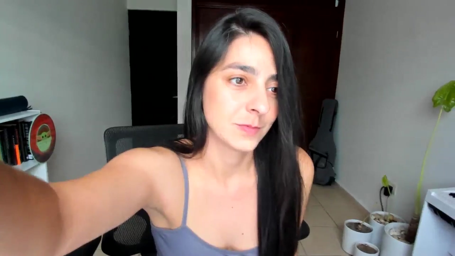 Gallery image thumbnail from anarossanna's myfreecams stream on, 07/07/2025, 24:00 image 4 of 20