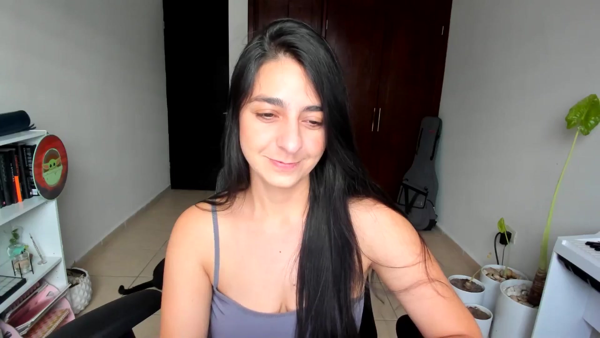 Gallery image thumbnail from anarossanna's myfreecams stream on, 07/07/2025, 24:00 image 12 of 20