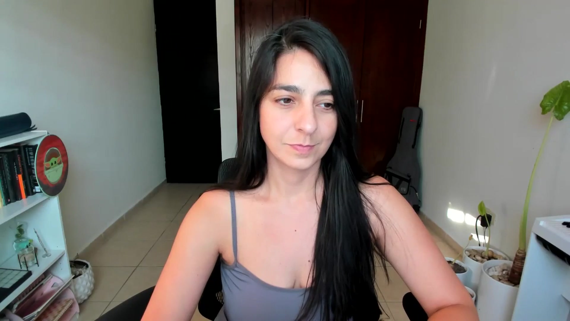 Gallery image thumbnail from anarossanna's myfreecams stream on, 07/07/2025, 01:18 image 9 of 20