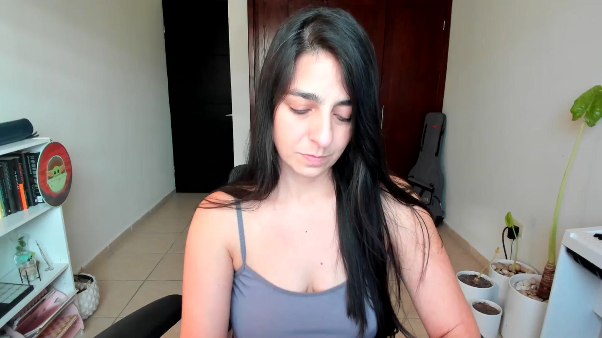 Gallery image thumbnail from anarossanna's myfreecams stream on, 07/07/2025, 01:18 image 12 of 20