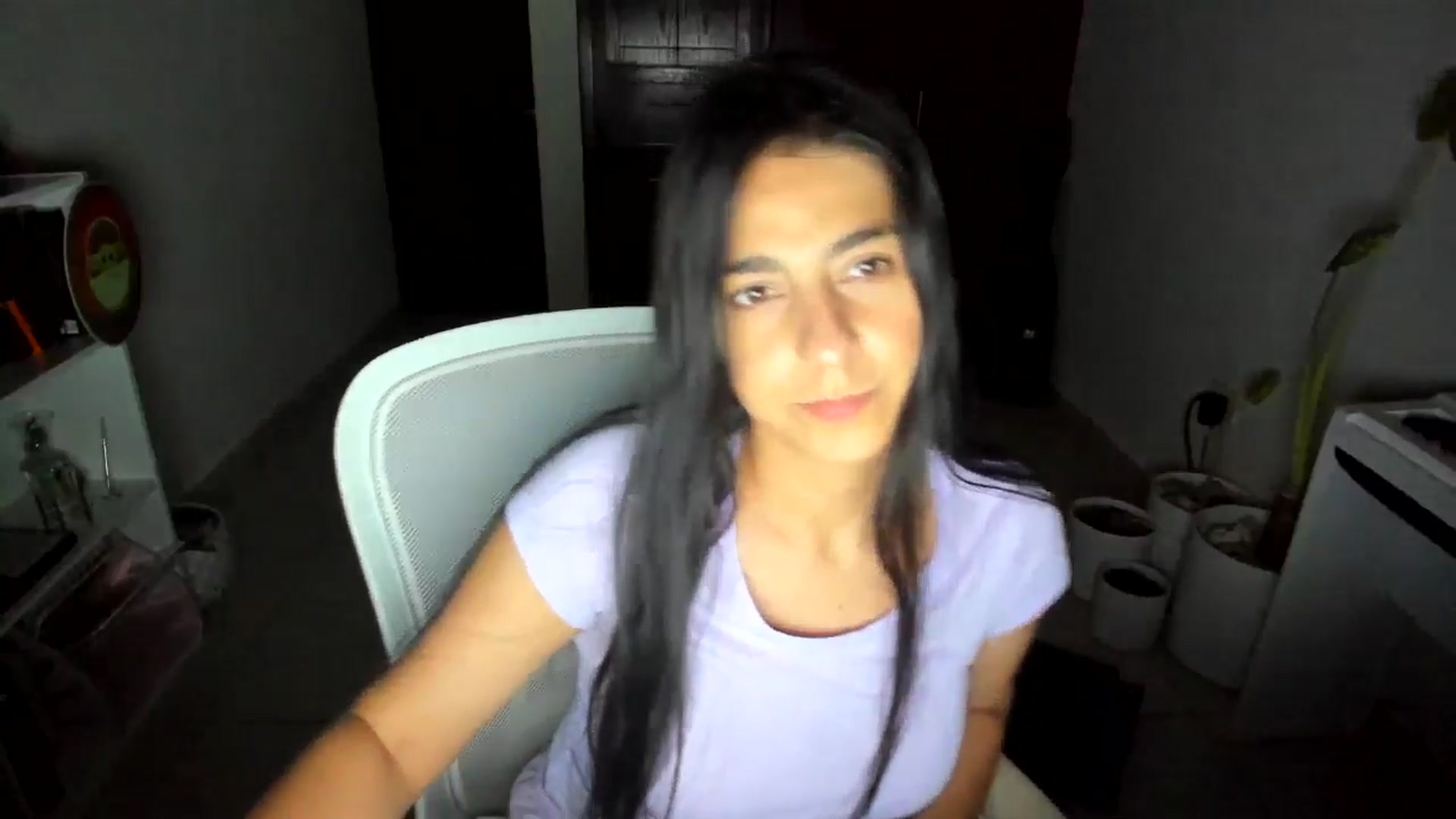 Gallery image thumbnail from anarossanna's myfreecams stream on, 07/16/2025, 03:44 image 3 of 20