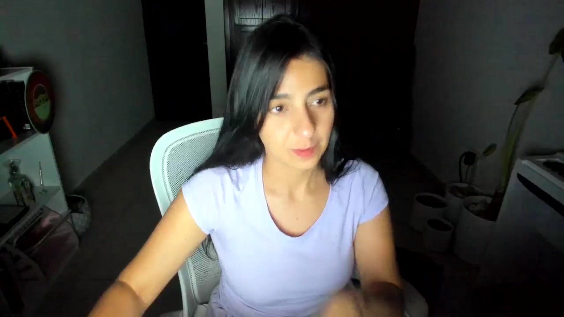 Gallery image thumbnail from anarossanna's myfreecams stream on, 07/16/2025, 03:44 image 17 of 20